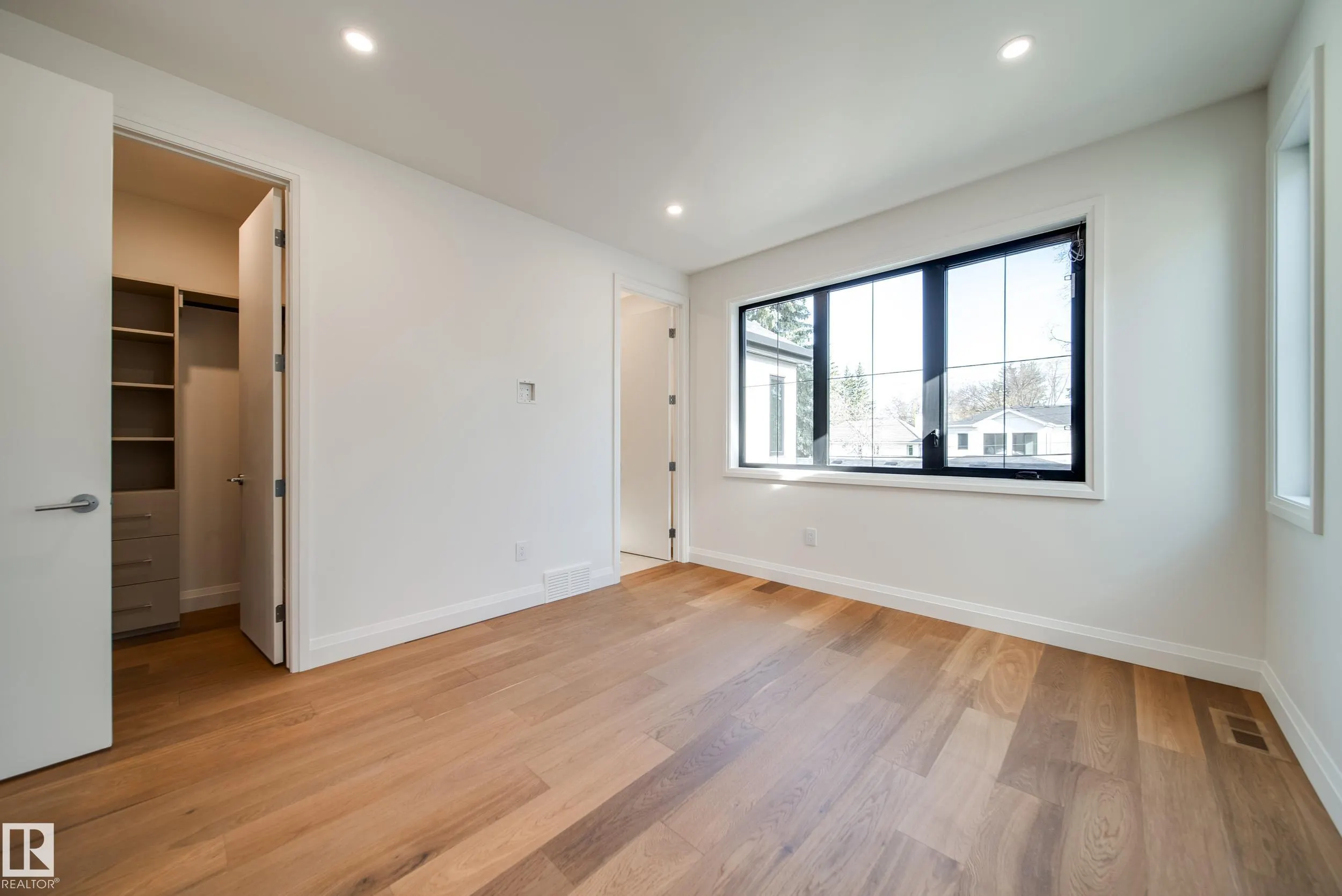10223 130 Street