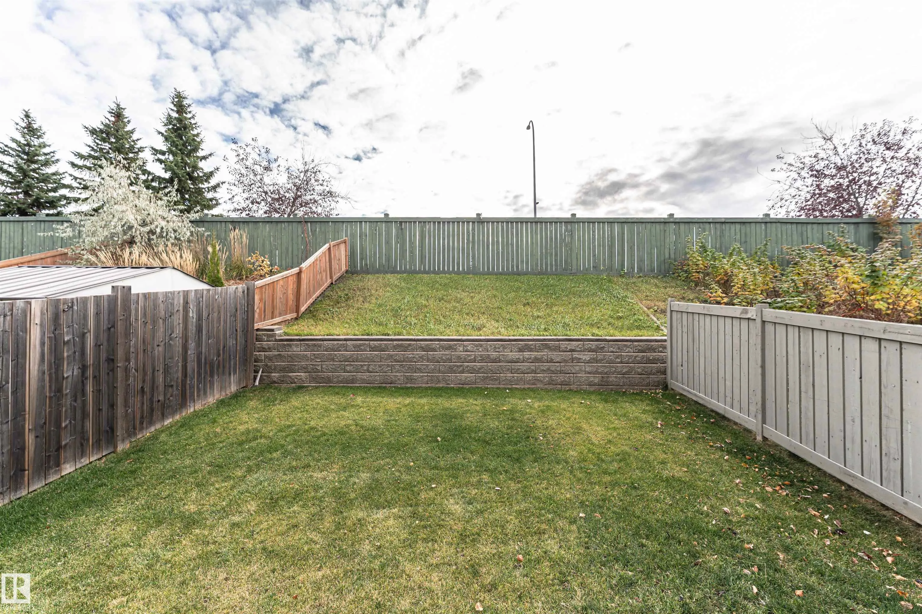 51 VAUGHN Avenue
