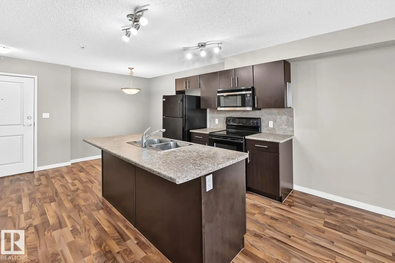 105 AMBLESIDE Drive
