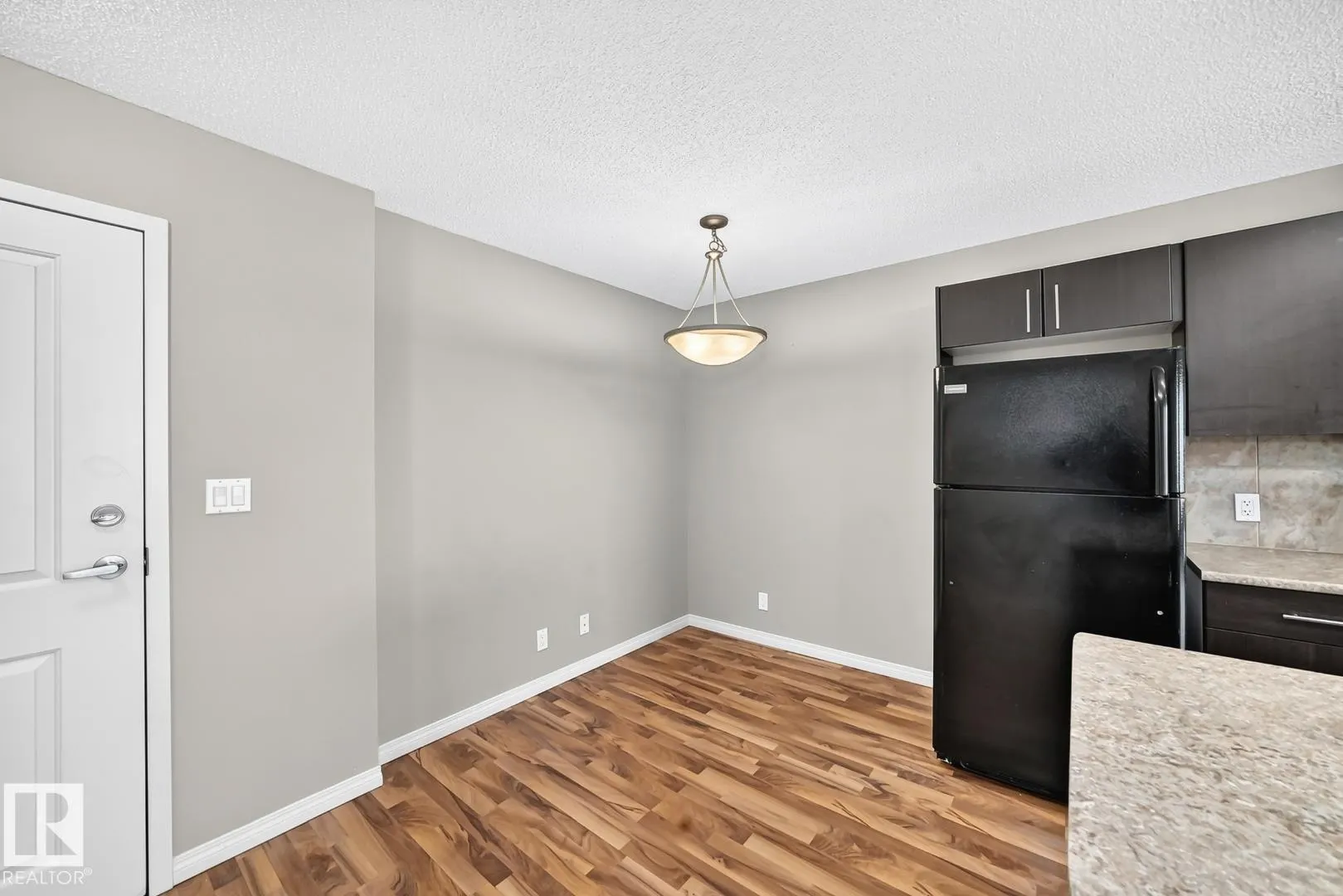 105 AMBLESIDE Drive
