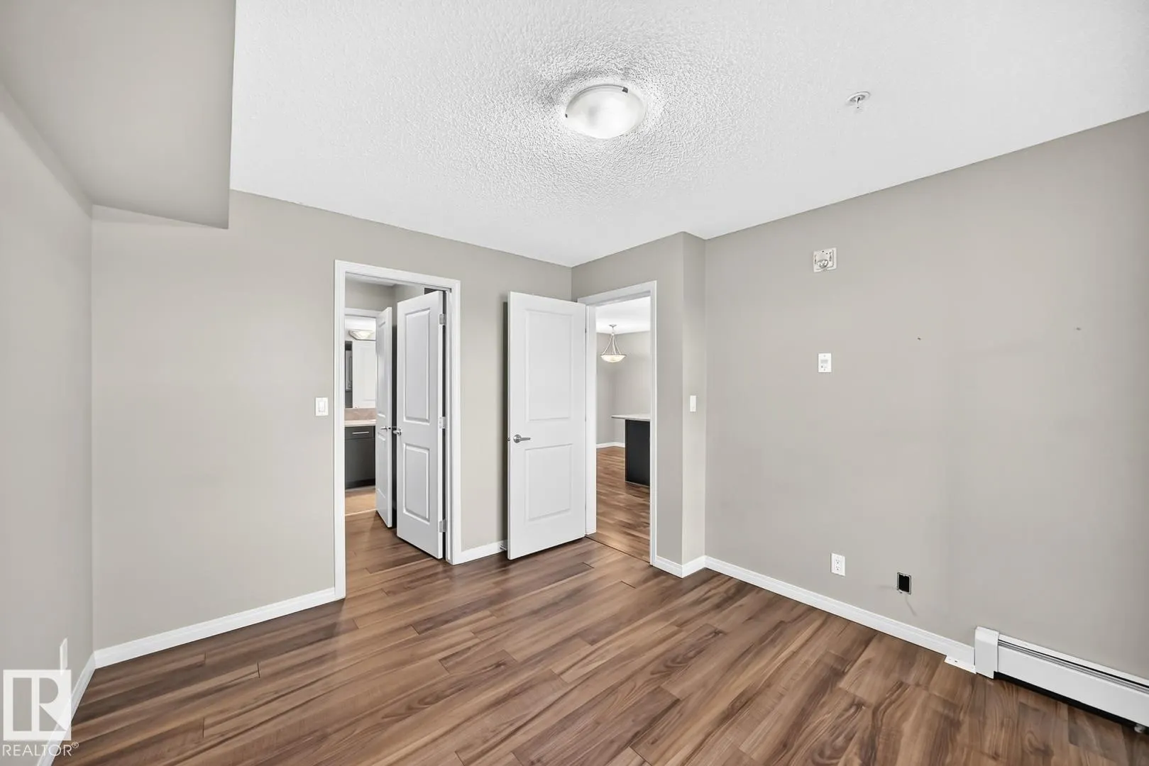 105 AMBLESIDE Drive