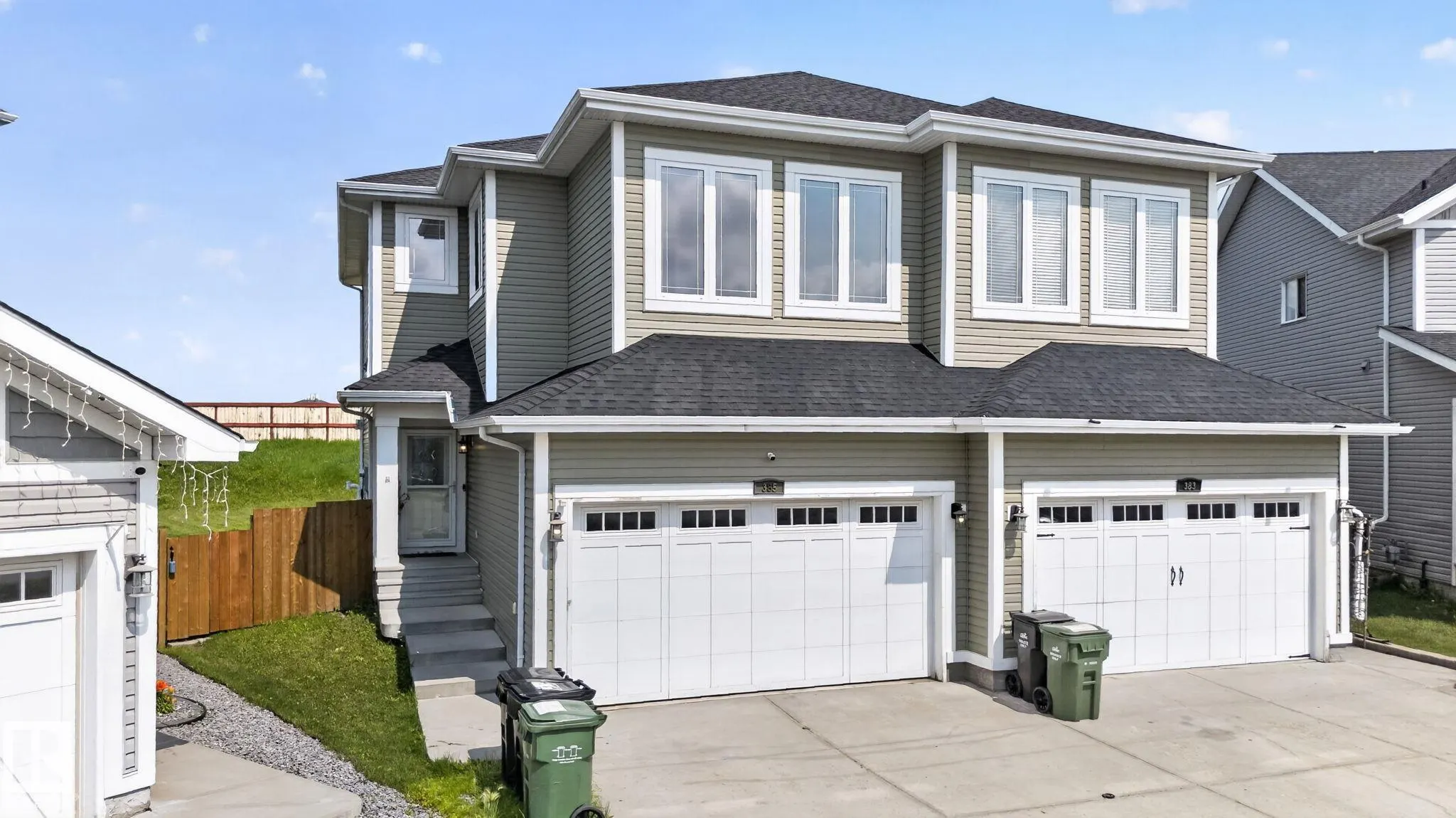 385 SIMMONDS Way