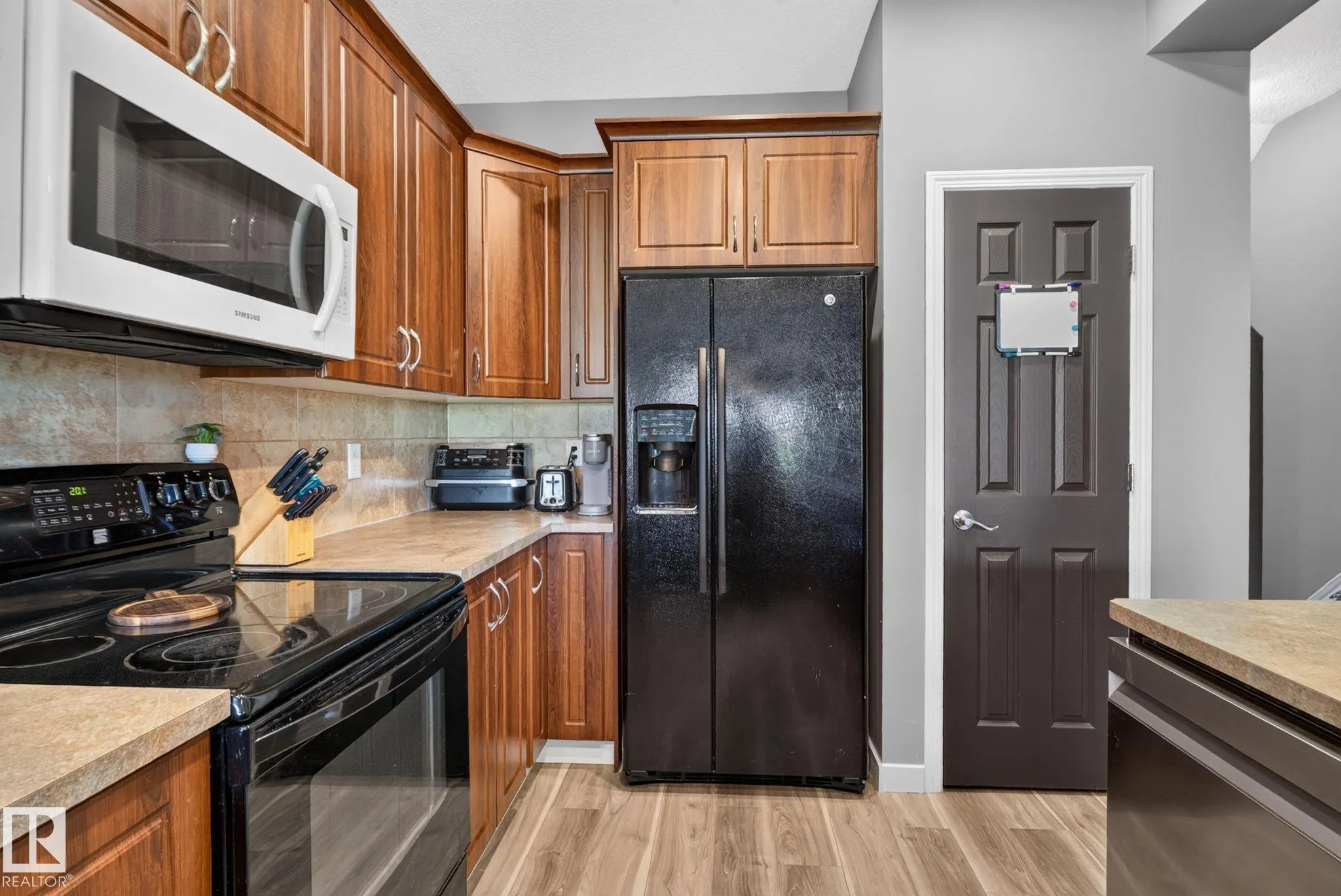 385 SIMMONDS Way
