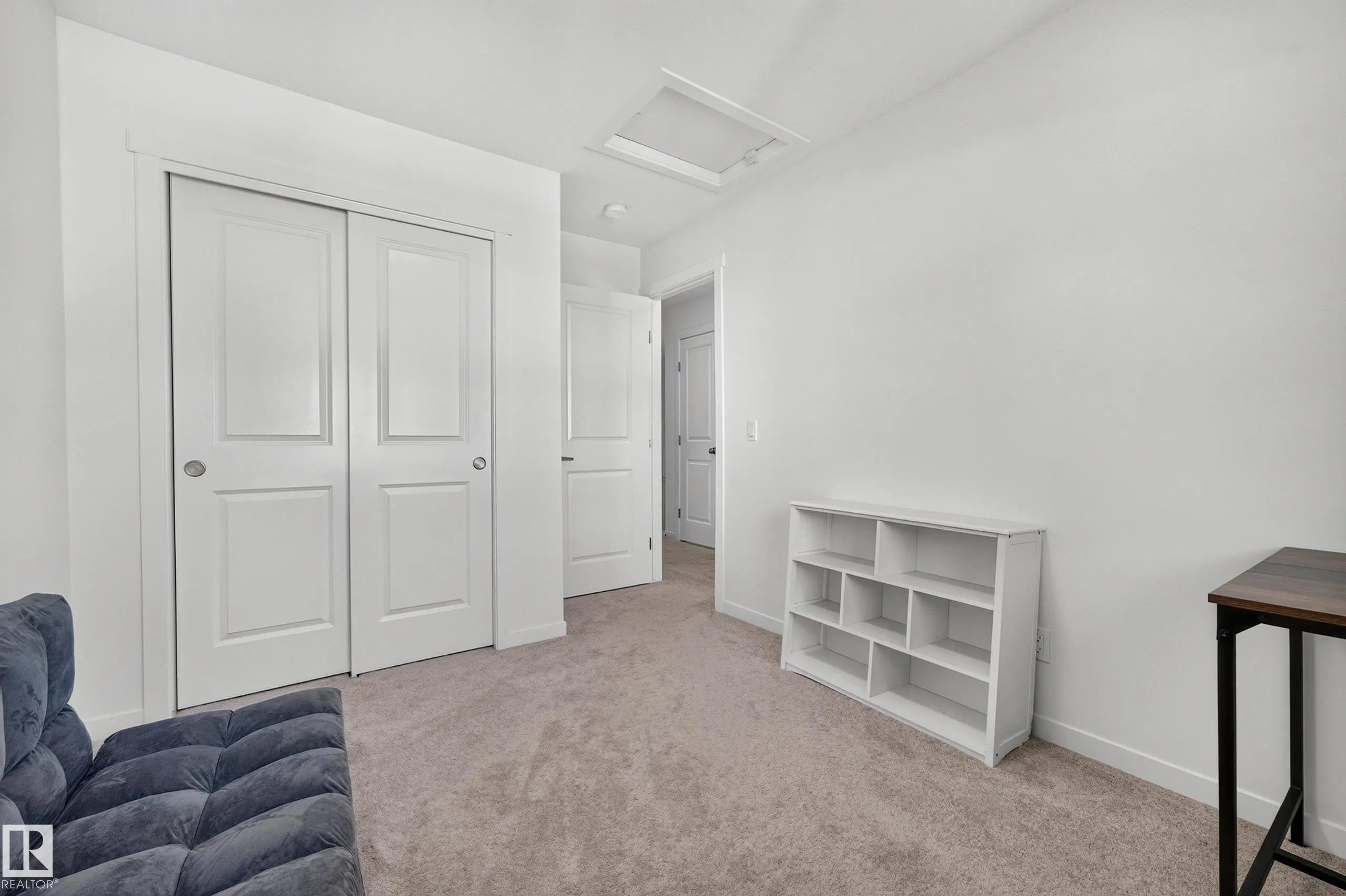 3983 Wren Loop