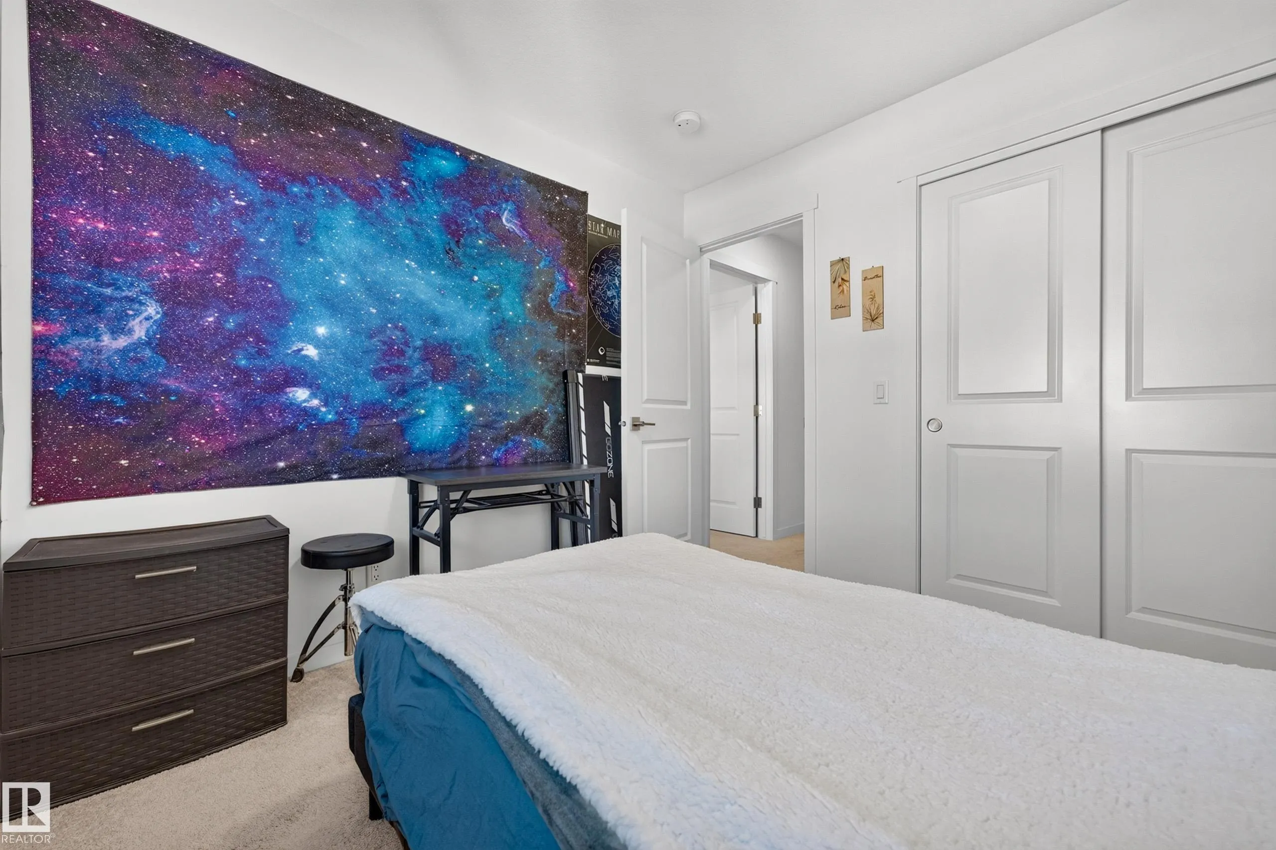 3983 Wren Loop