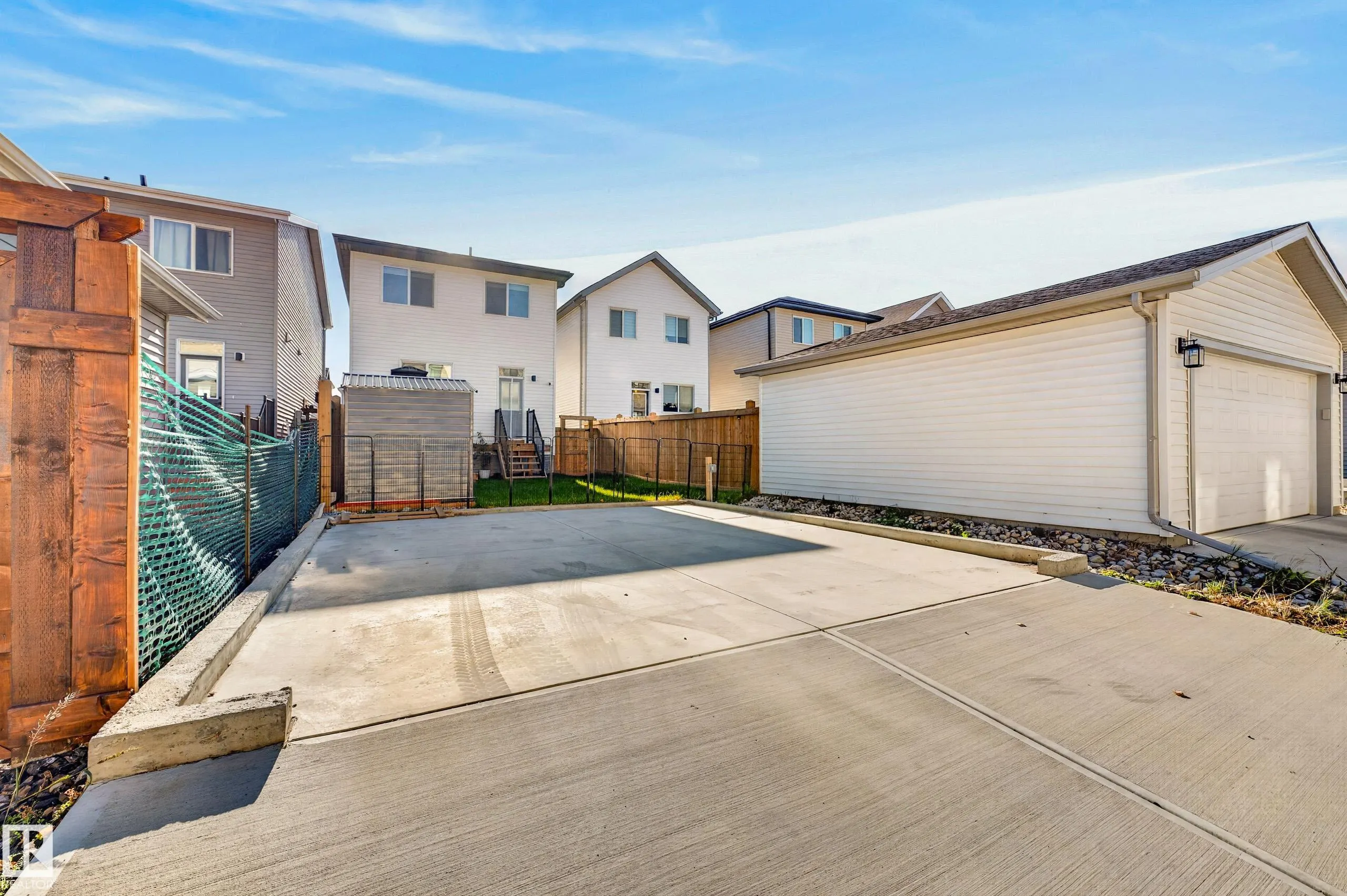 3983 Wren Loop