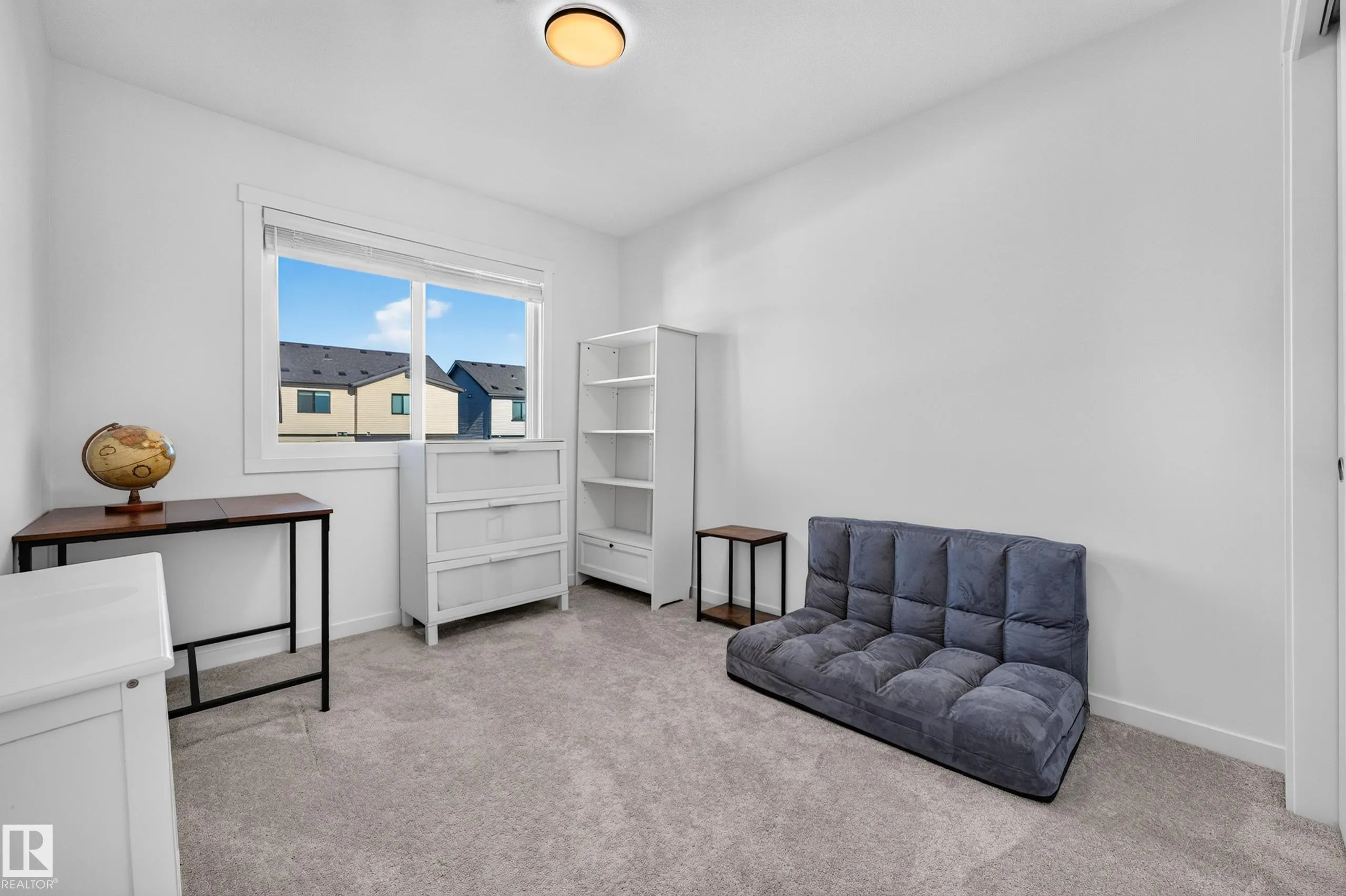 3983 Wren Loop