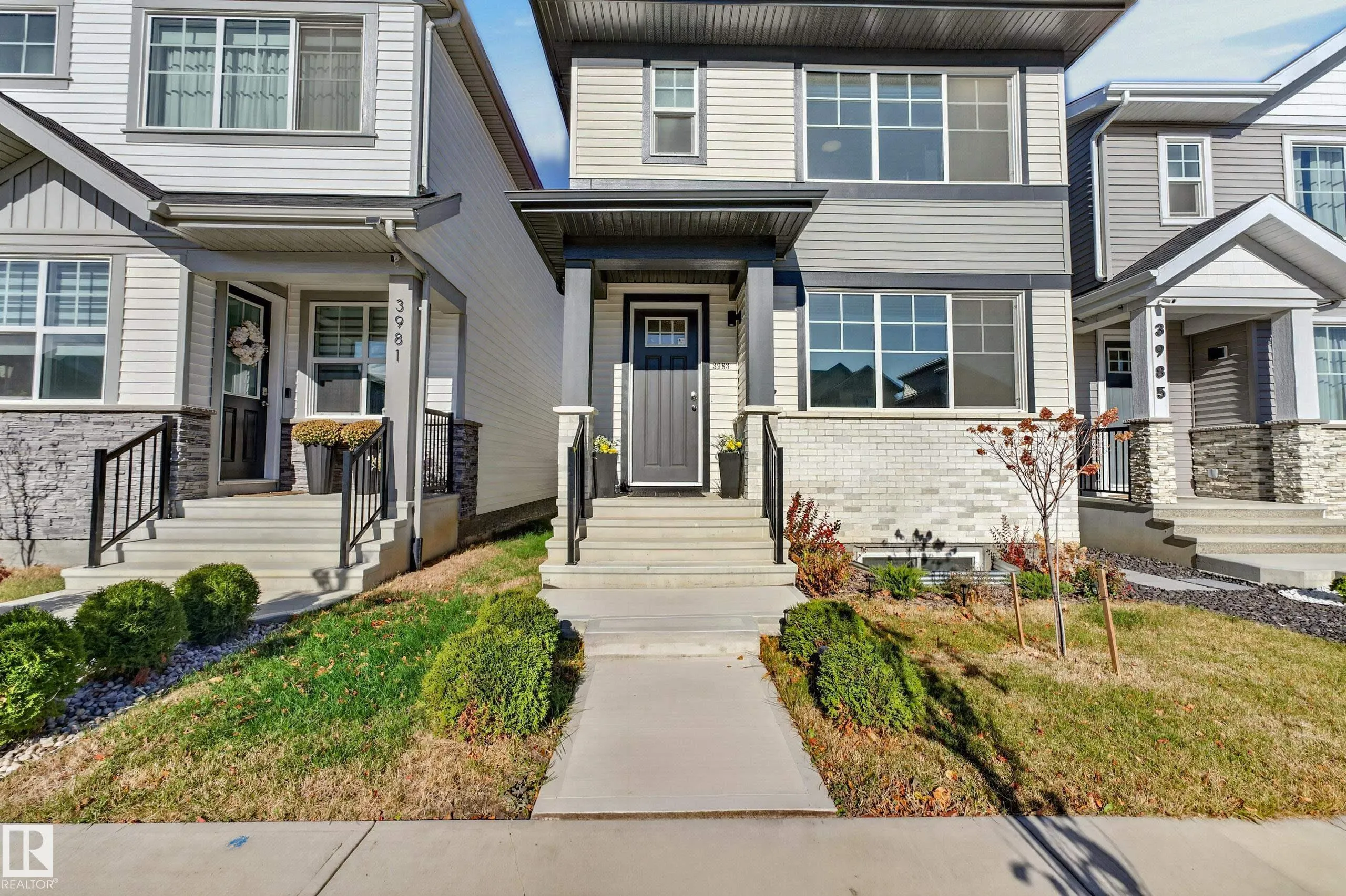 3983 Wren Loop