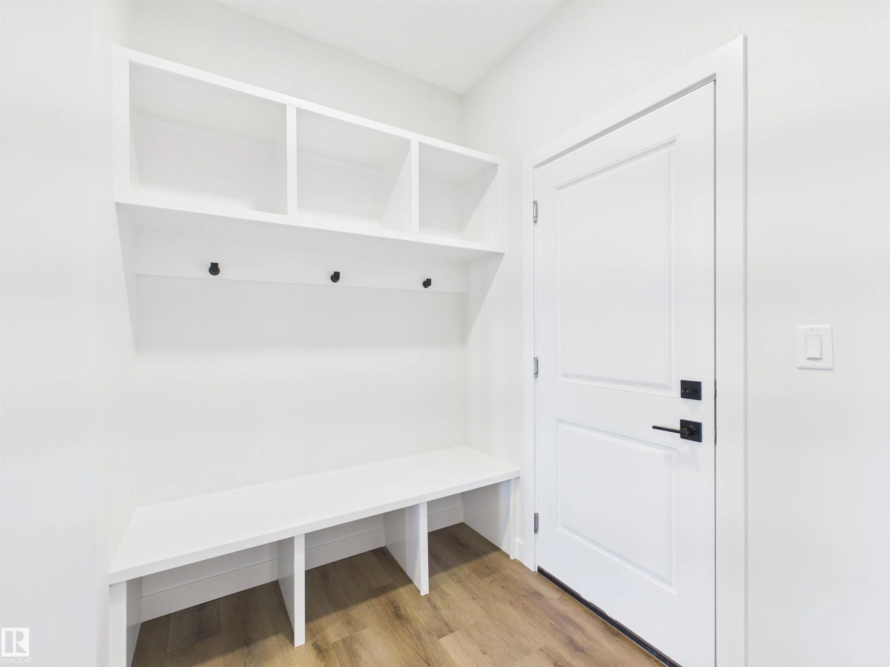 49 SUMAC Close