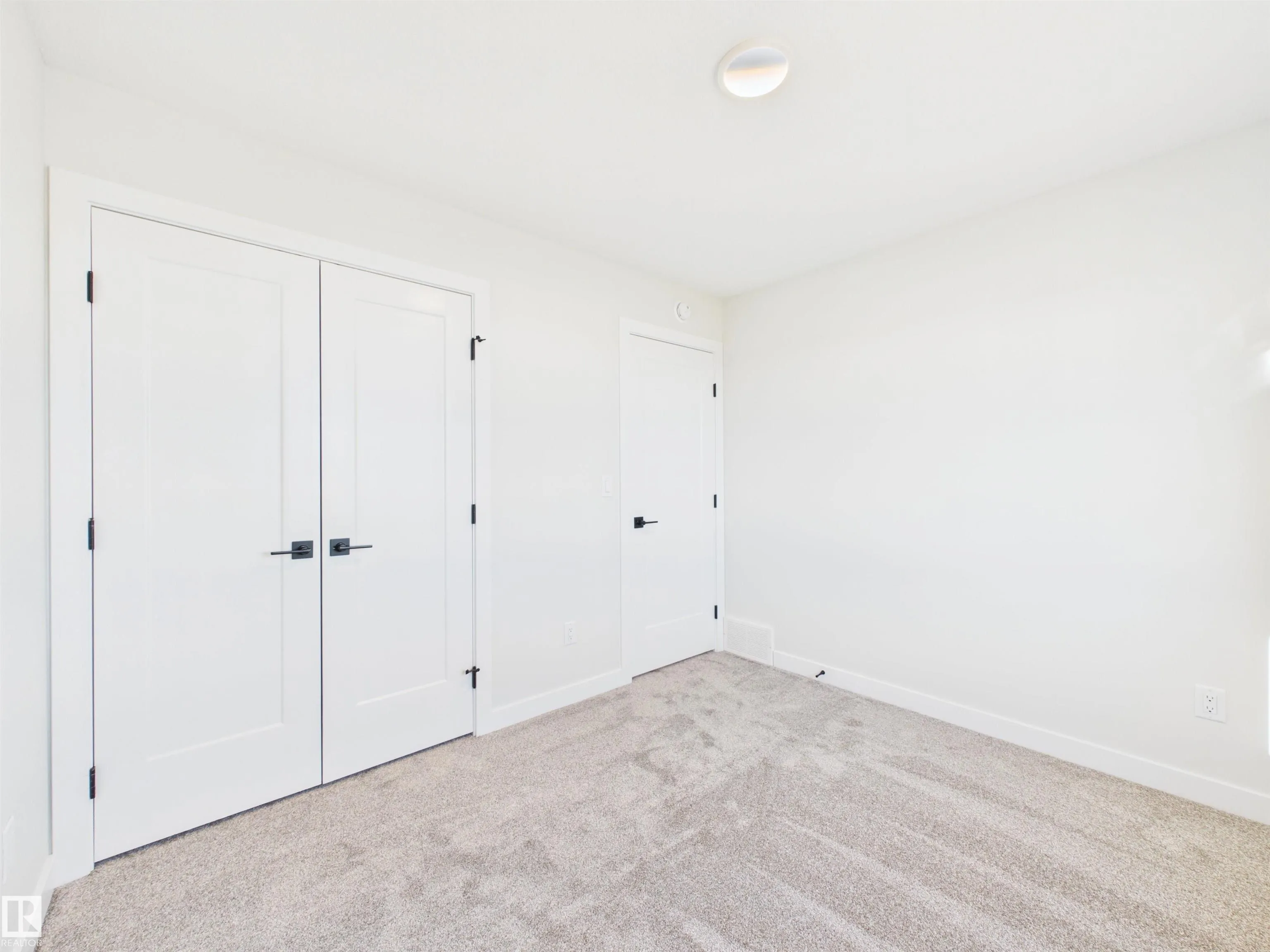 49 SUMAC Close