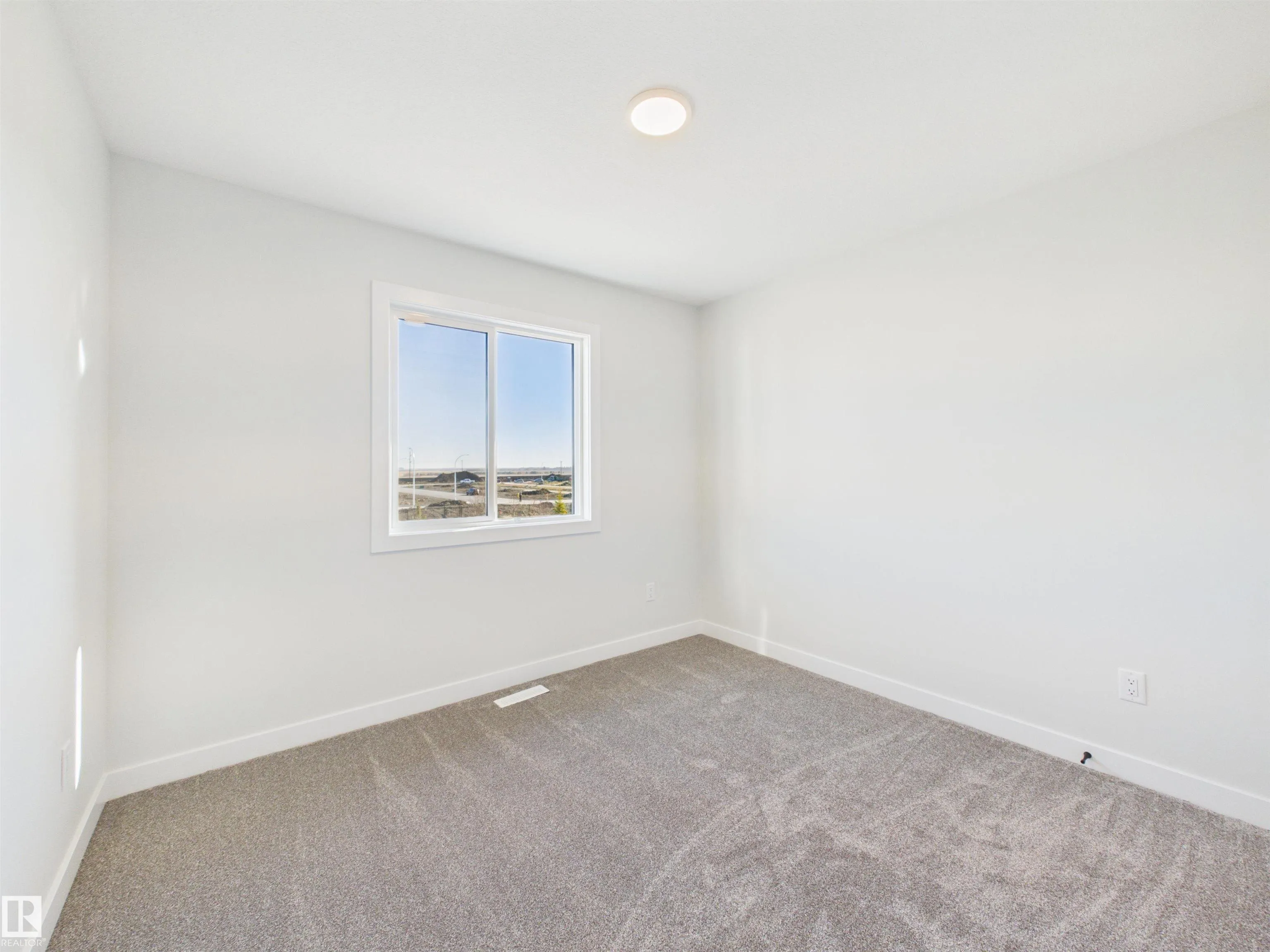 49 SUMAC Close