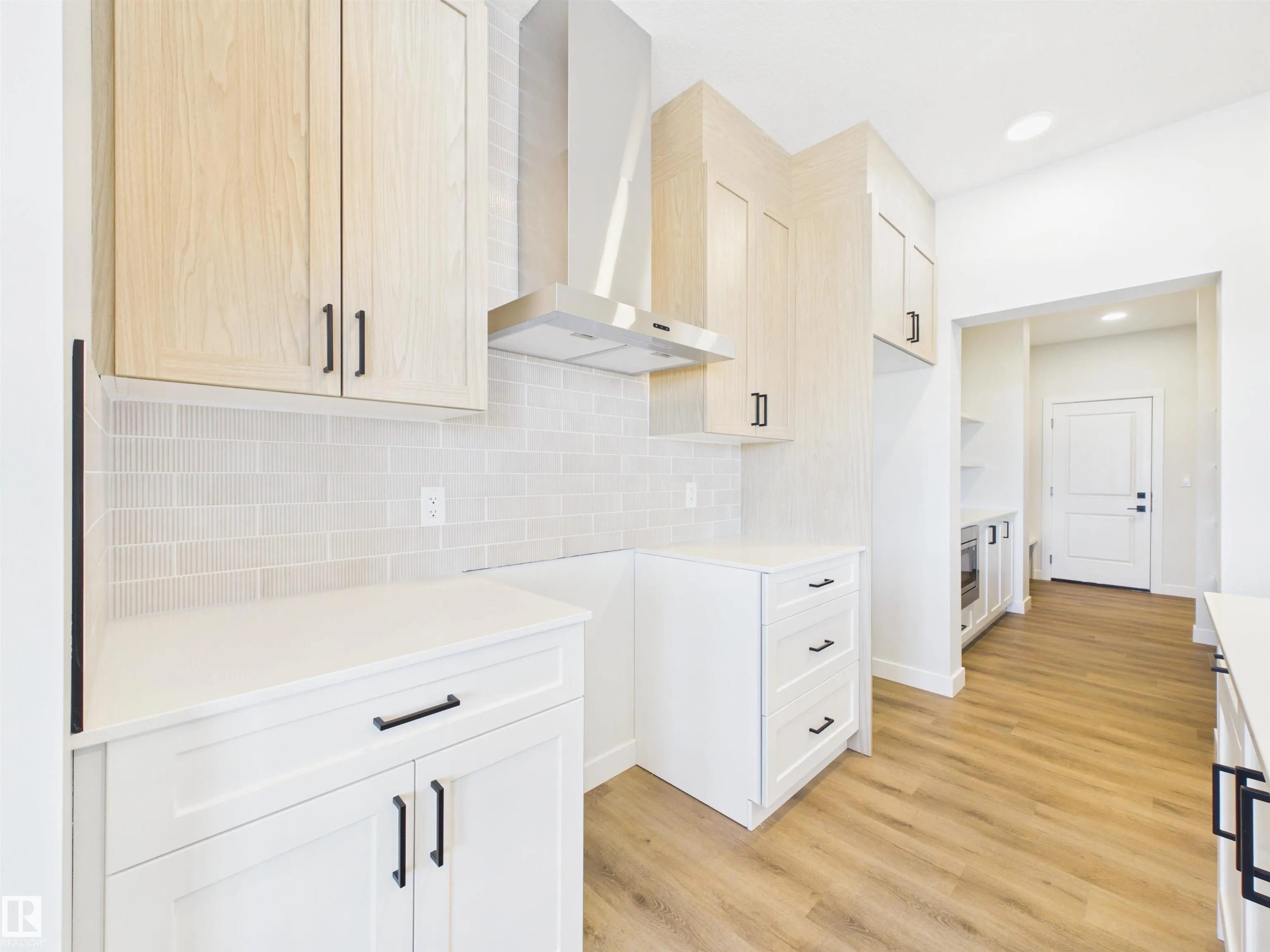 49 SUMAC Close