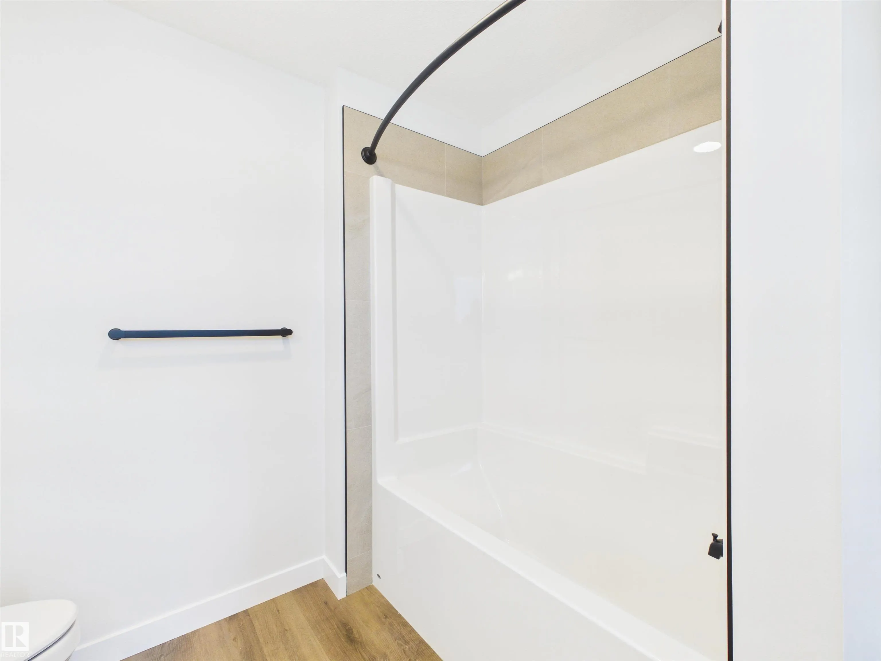 49 SUMAC Close