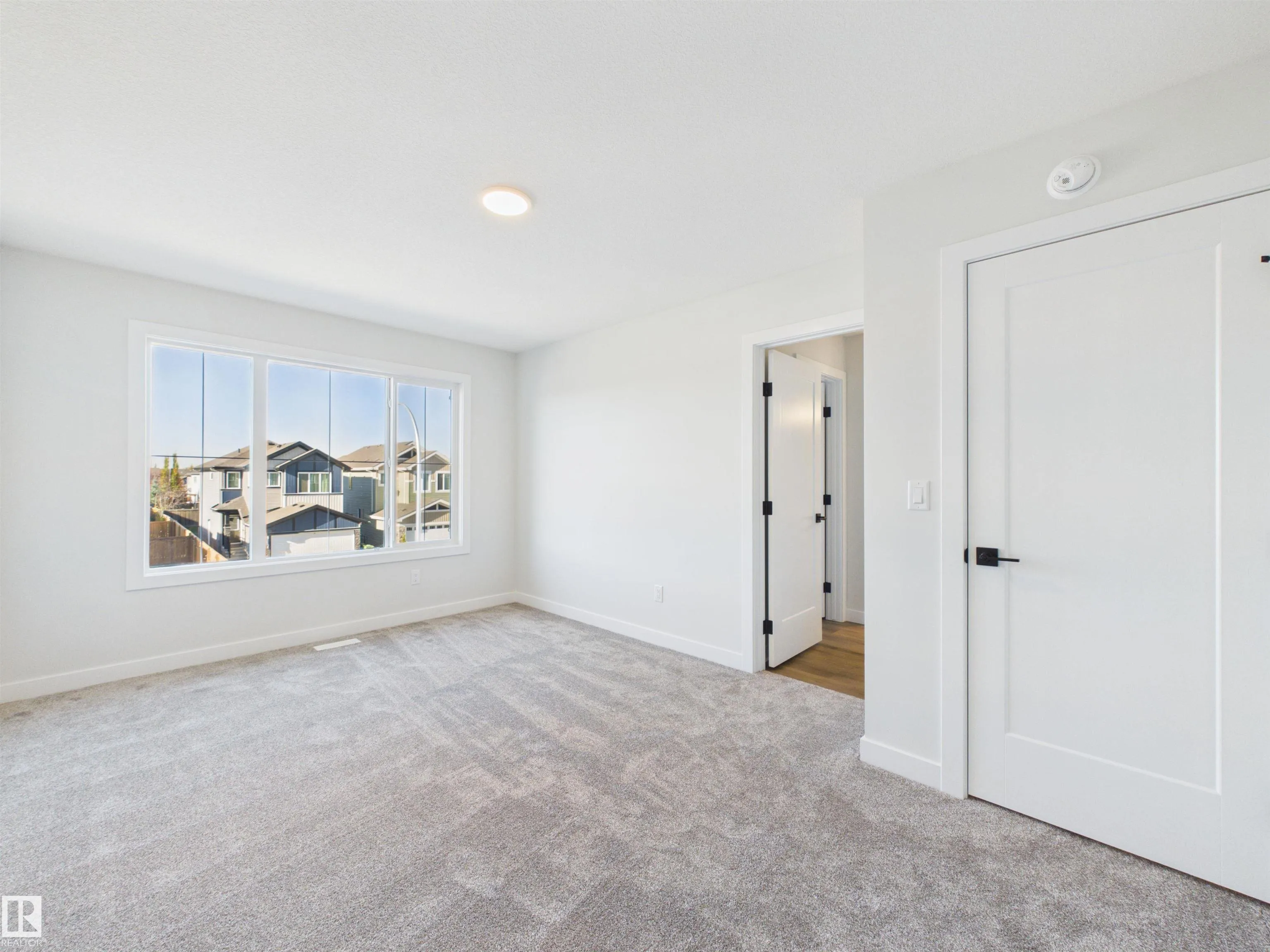 49 SUMAC Close