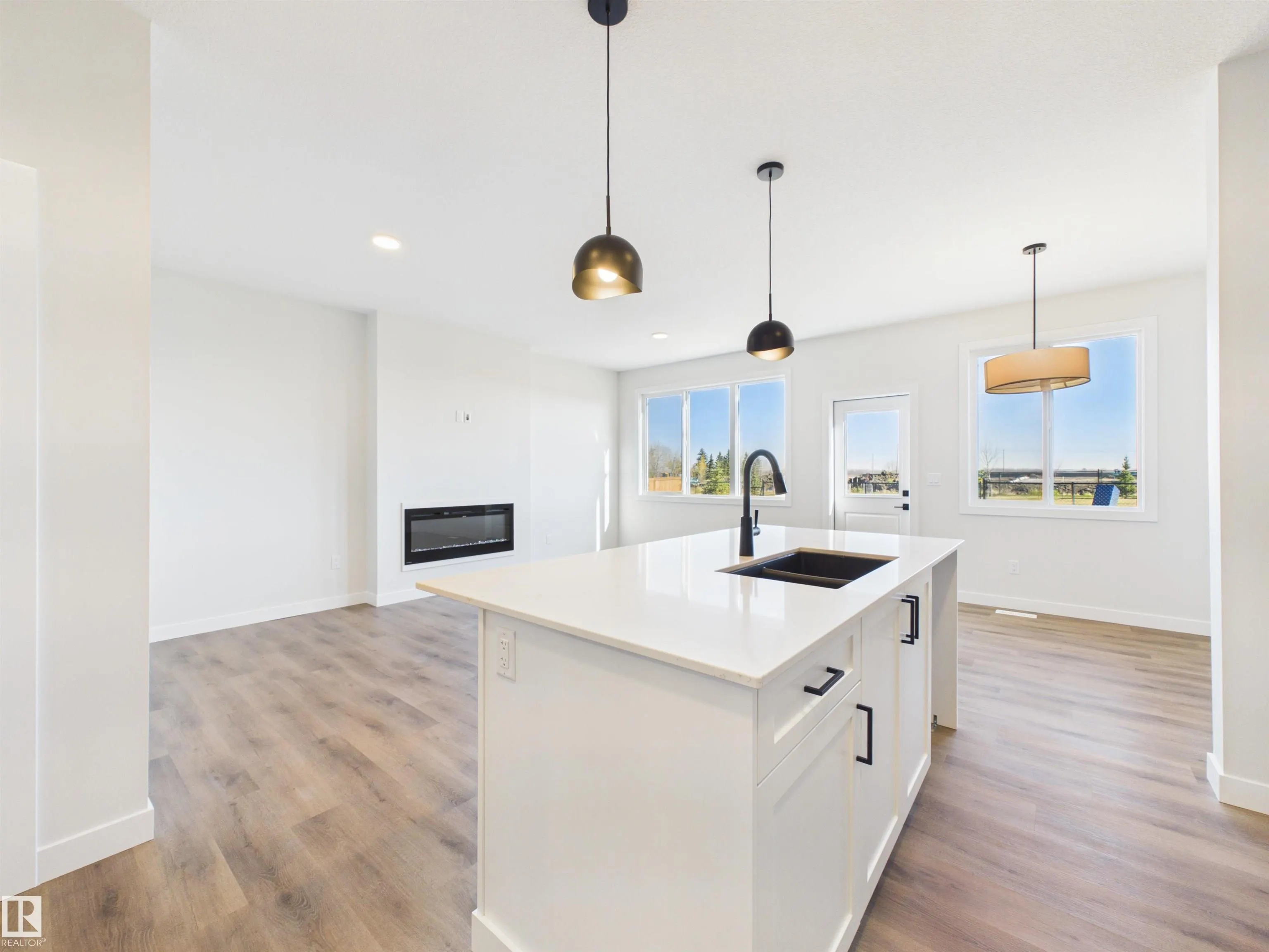49 SUMAC Close