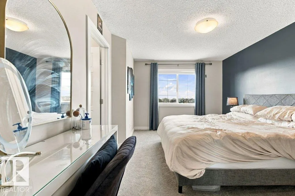 18 Currant Crescent