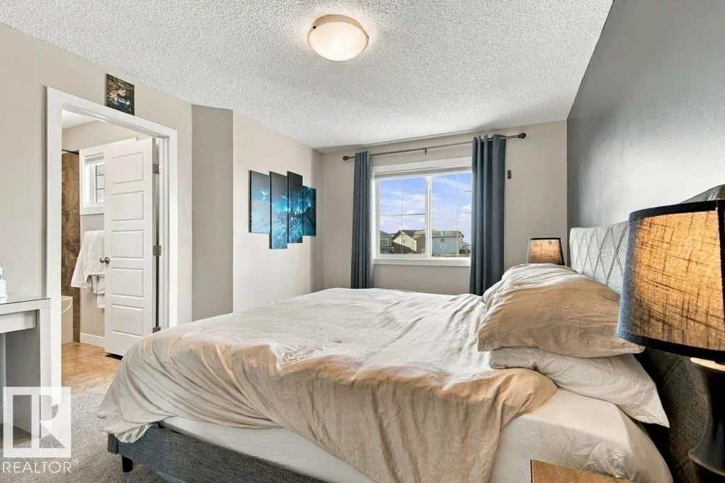 18 Currant Crescent