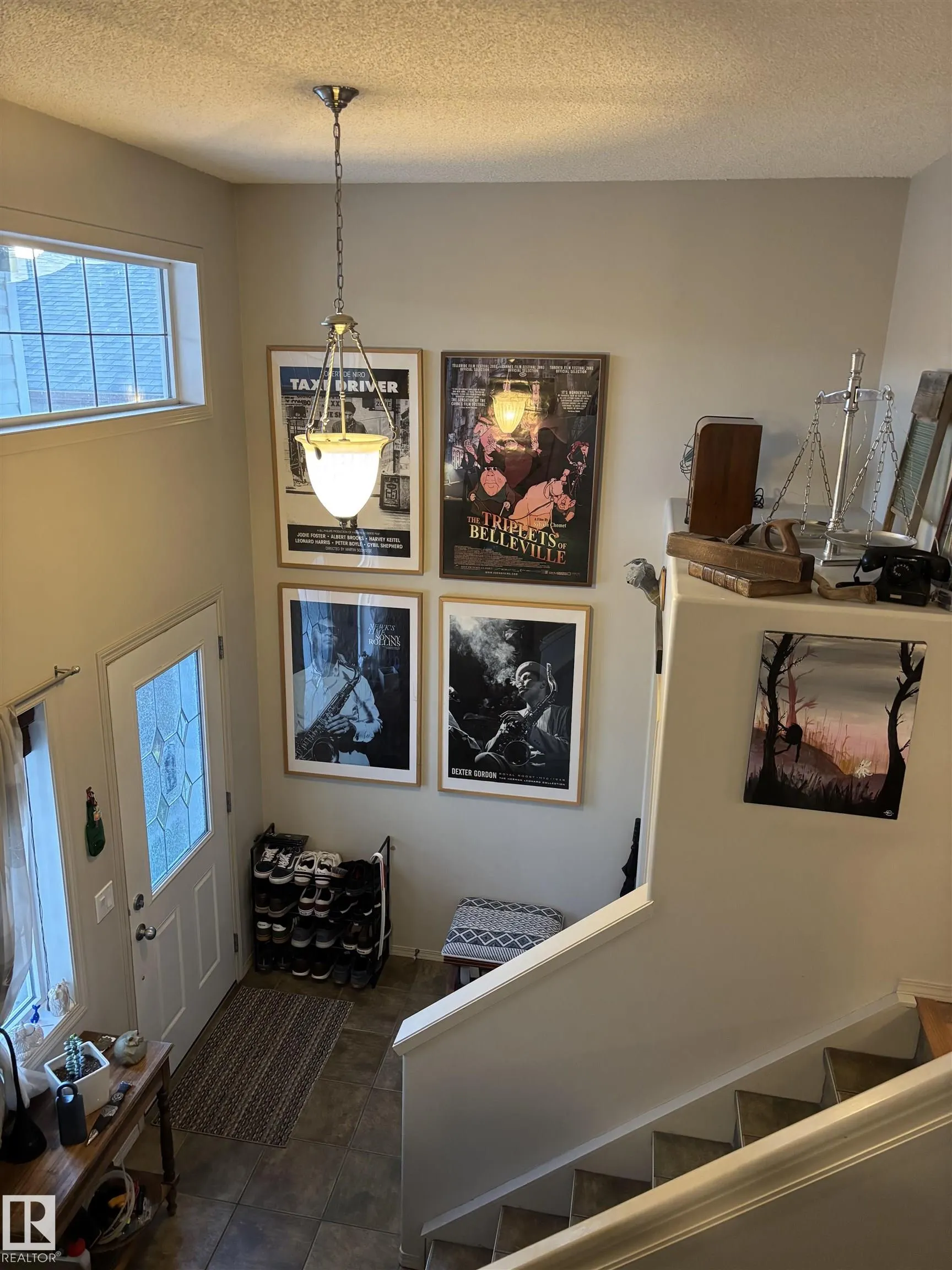 711 Kananaskis Drive