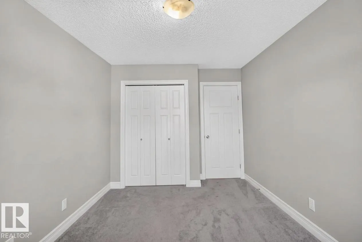 5813 64 Street
