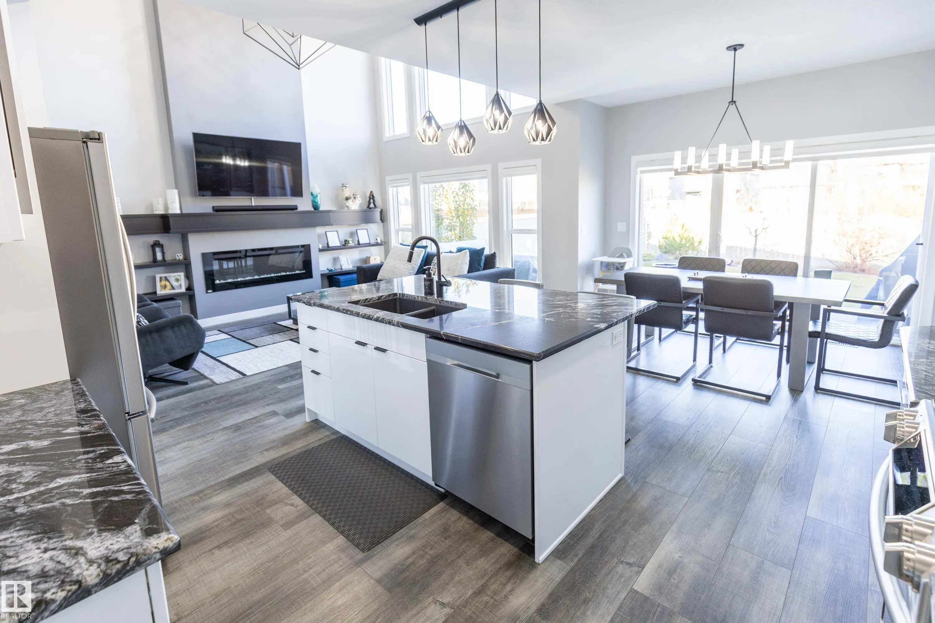 529 EAGLESON Wynd