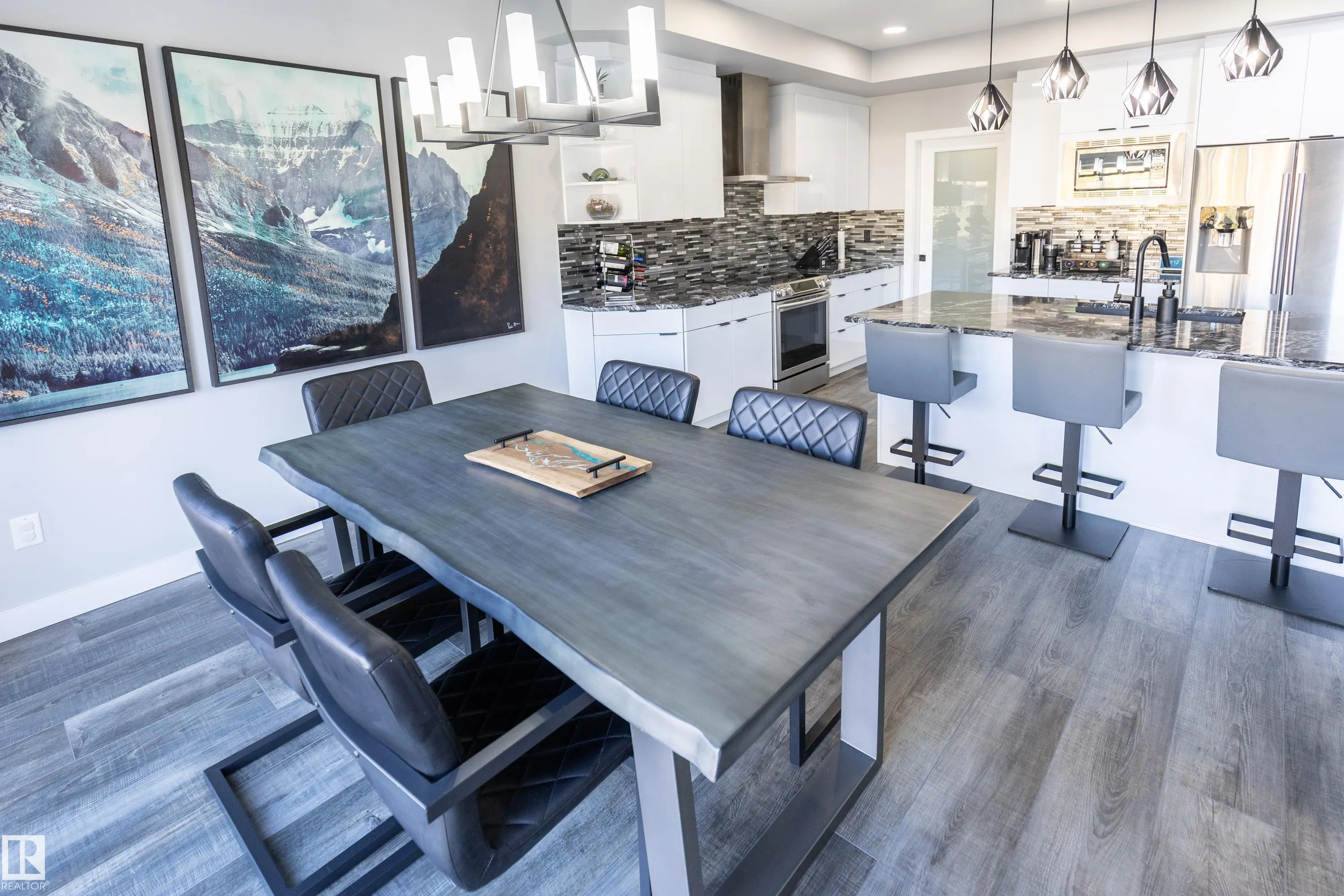 529 EAGLESON Wynd