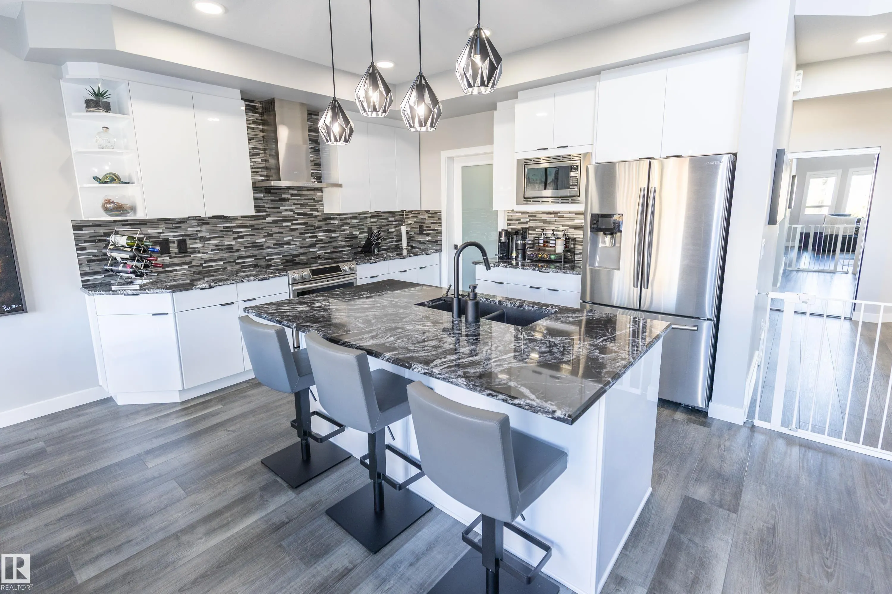 529 EAGLESON Wynd