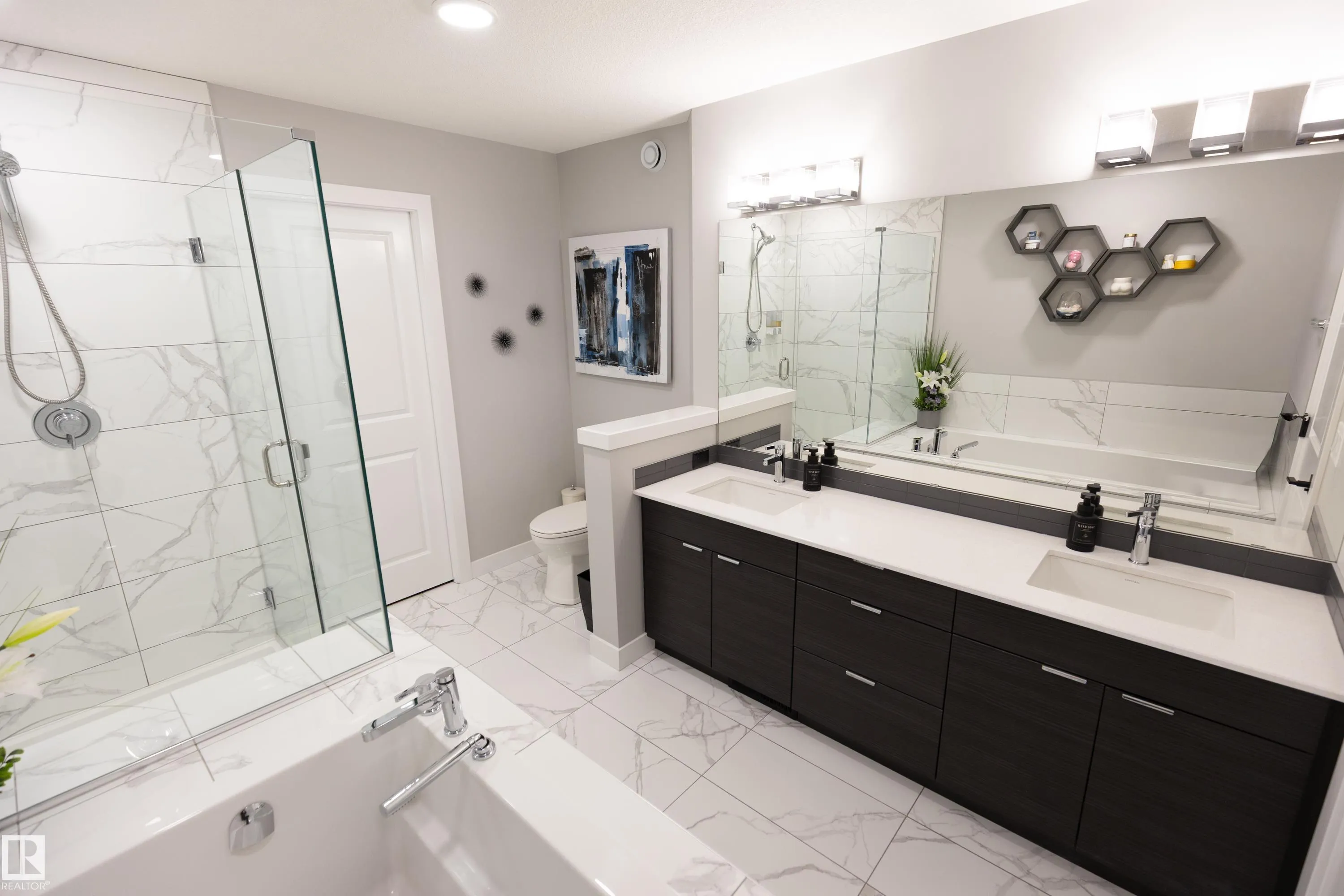 529 EAGLESON Wynd