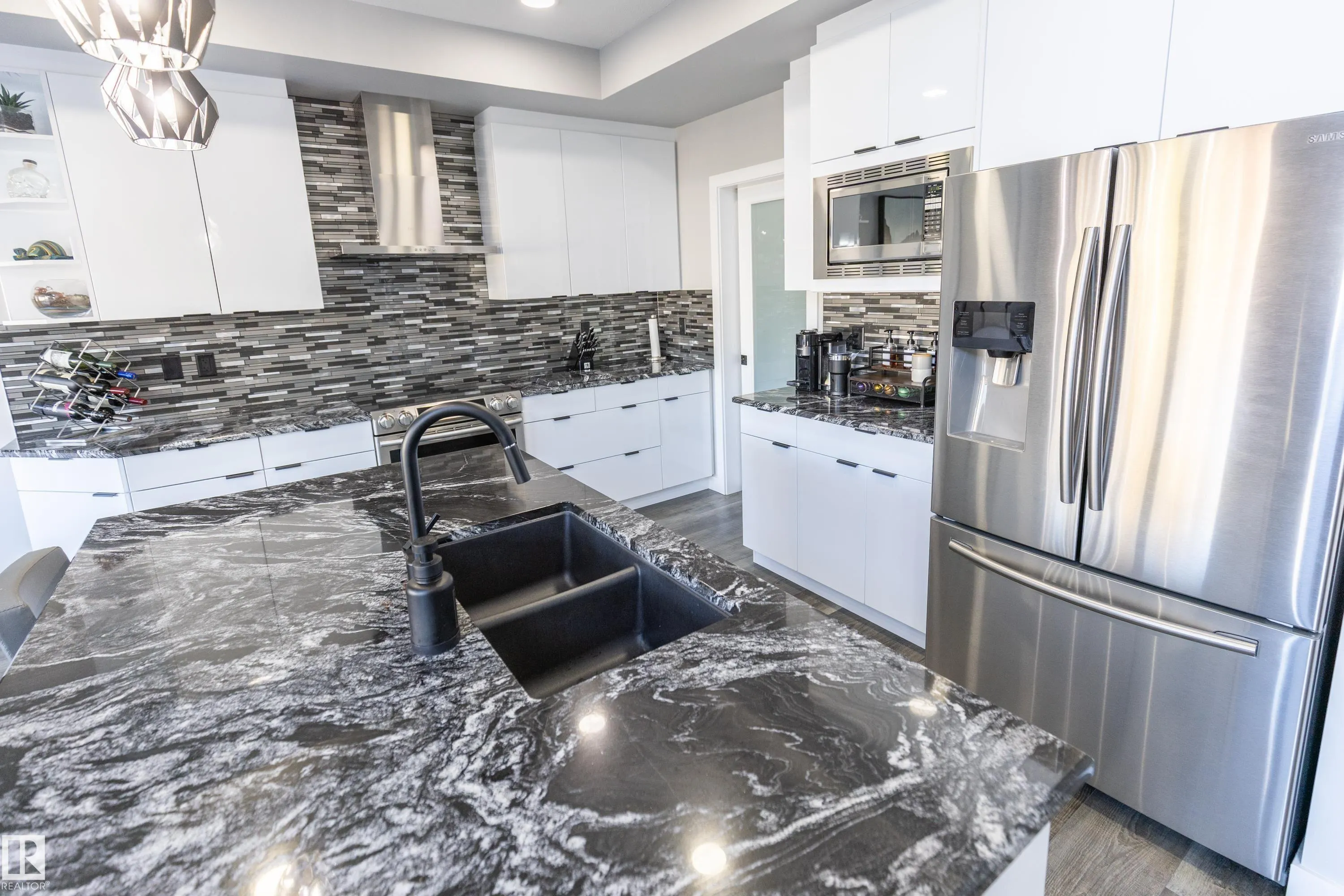 529 EAGLESON Wynd