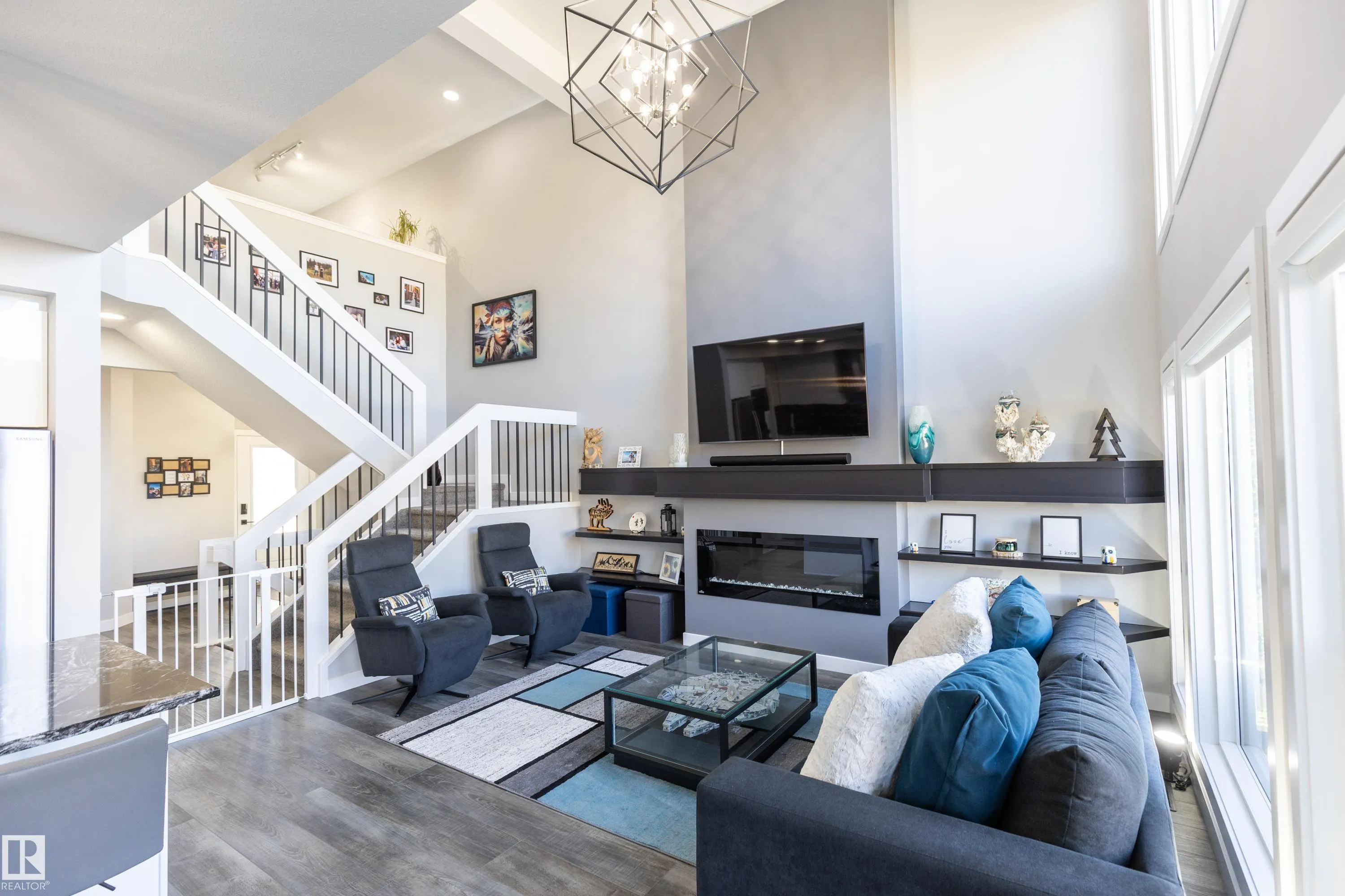 529 EAGLESON Wynd