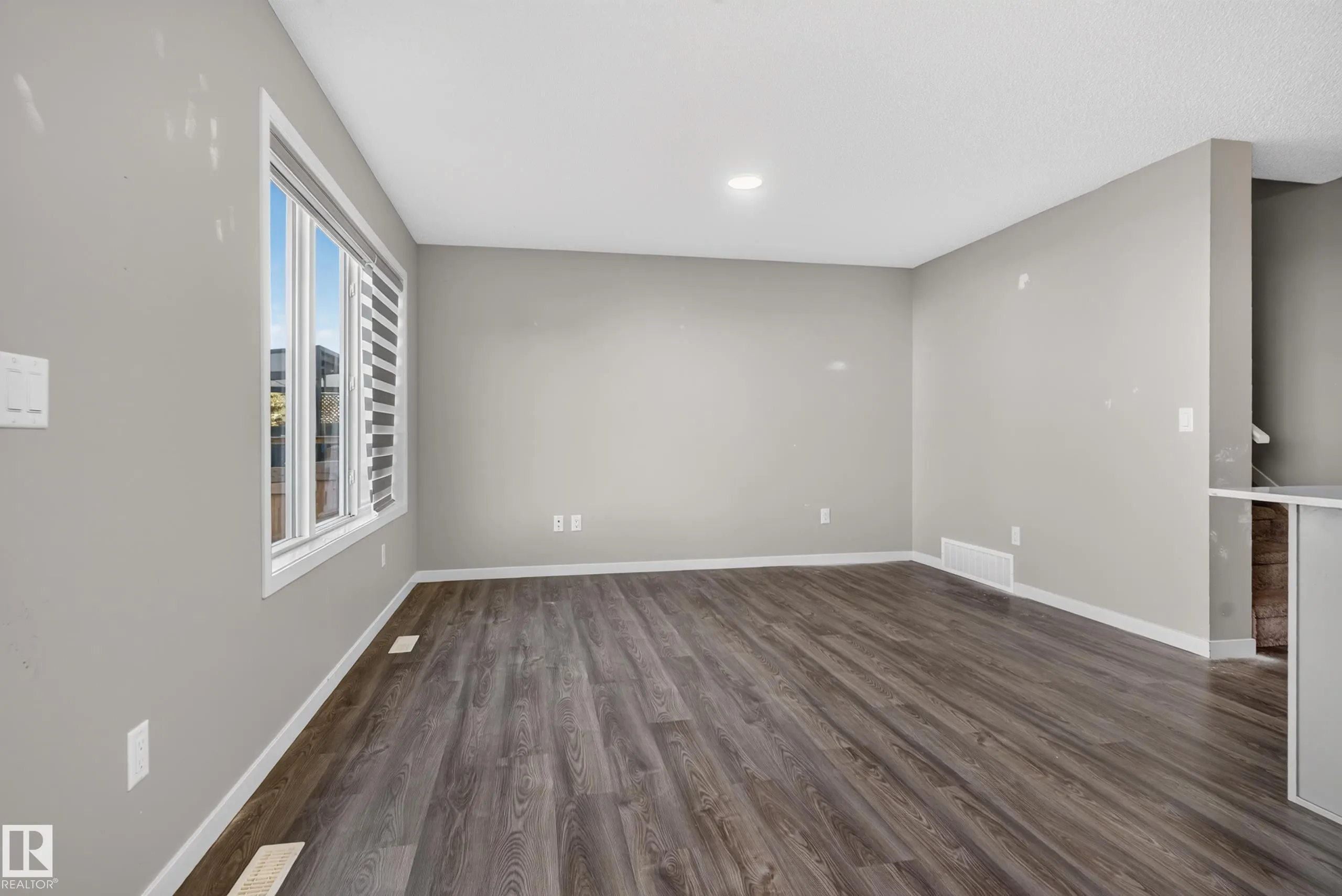 9330 Cooper Bend