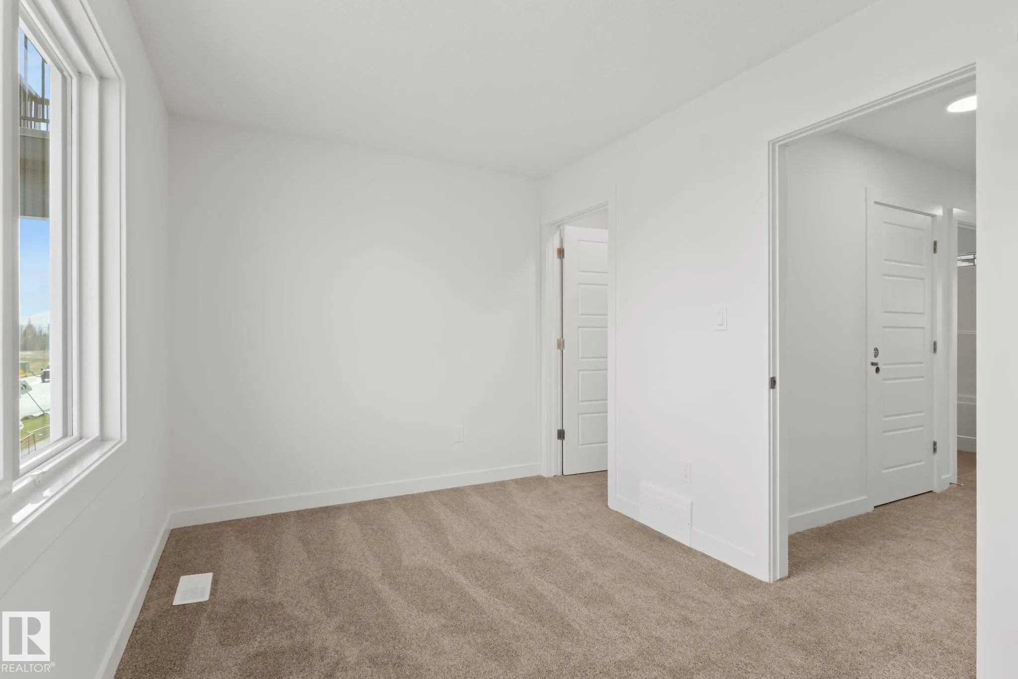 8710 Edgemont Link