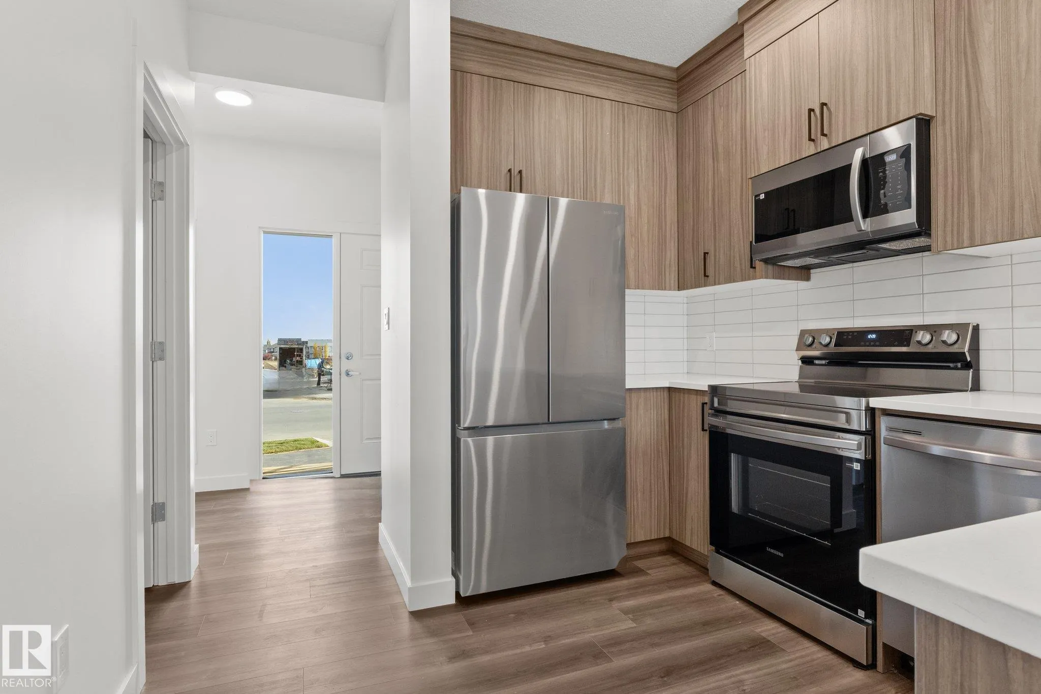 8710 Edgemont Link