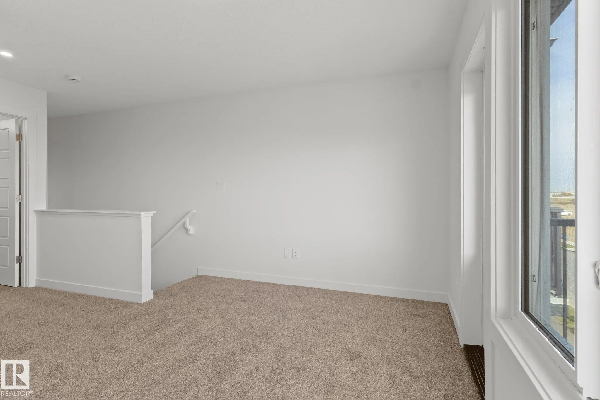 8710 Edgemont Link