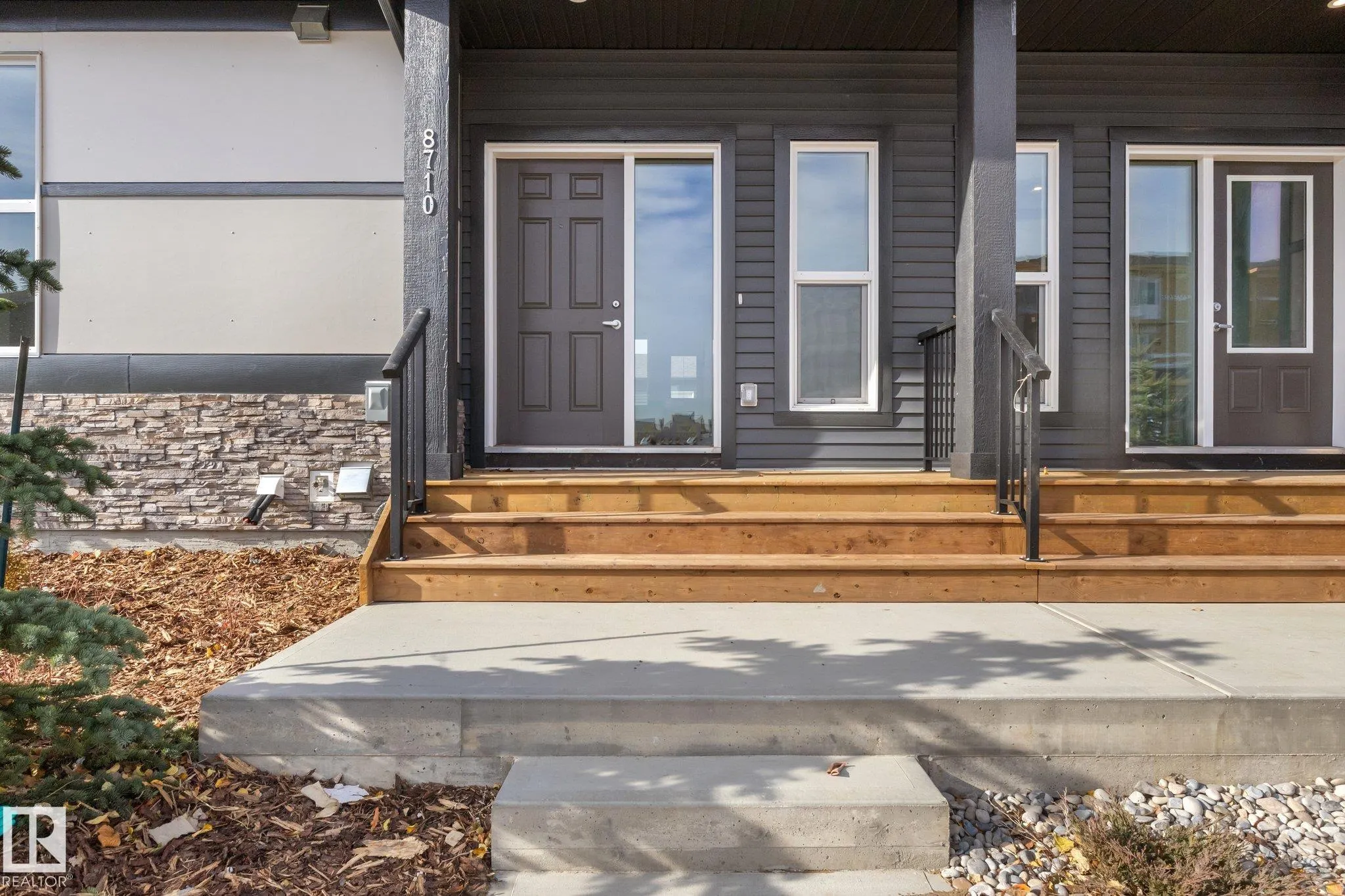 8710 Edgemont Link