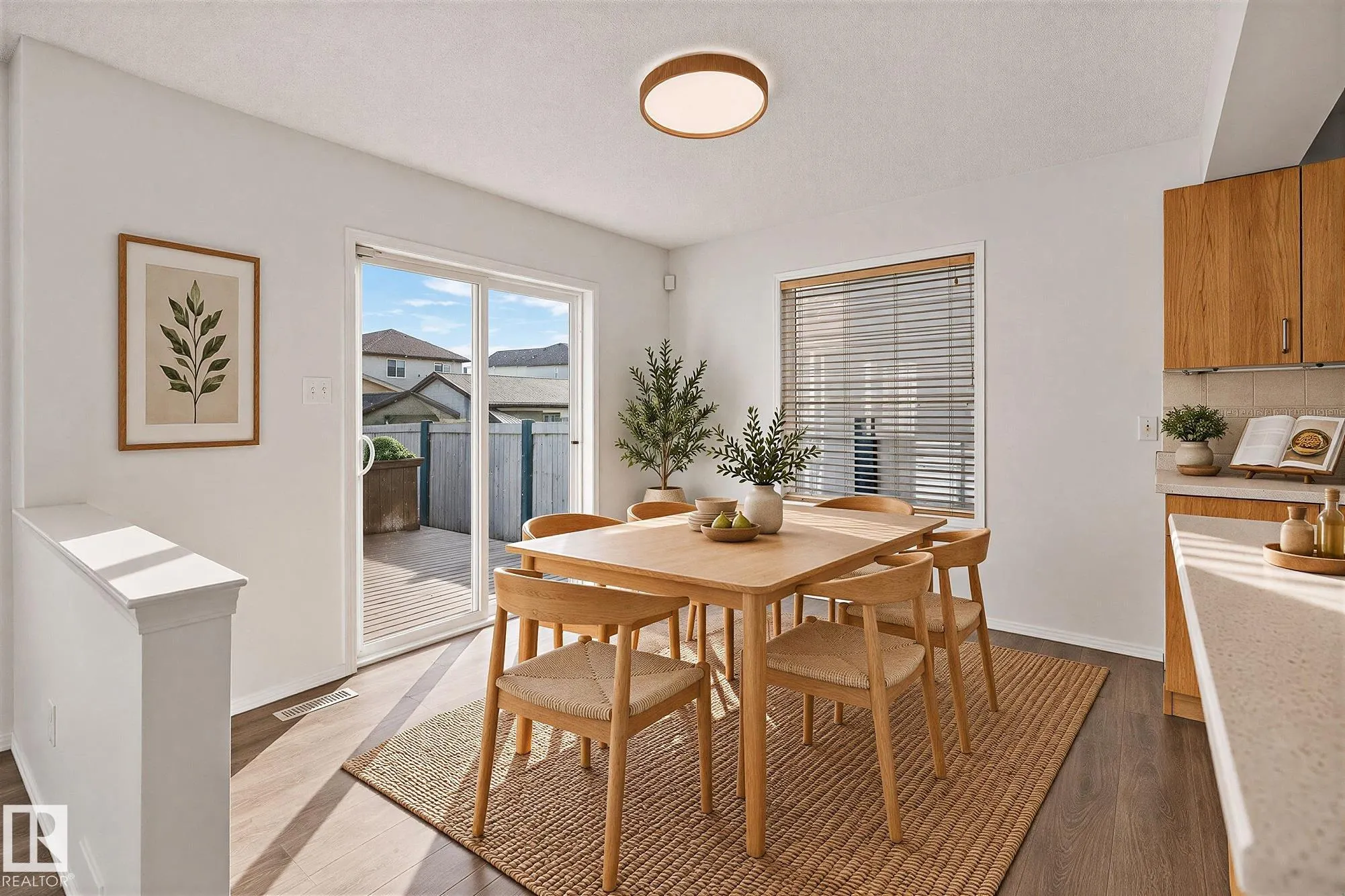 2 HEATHERGLEN Drive