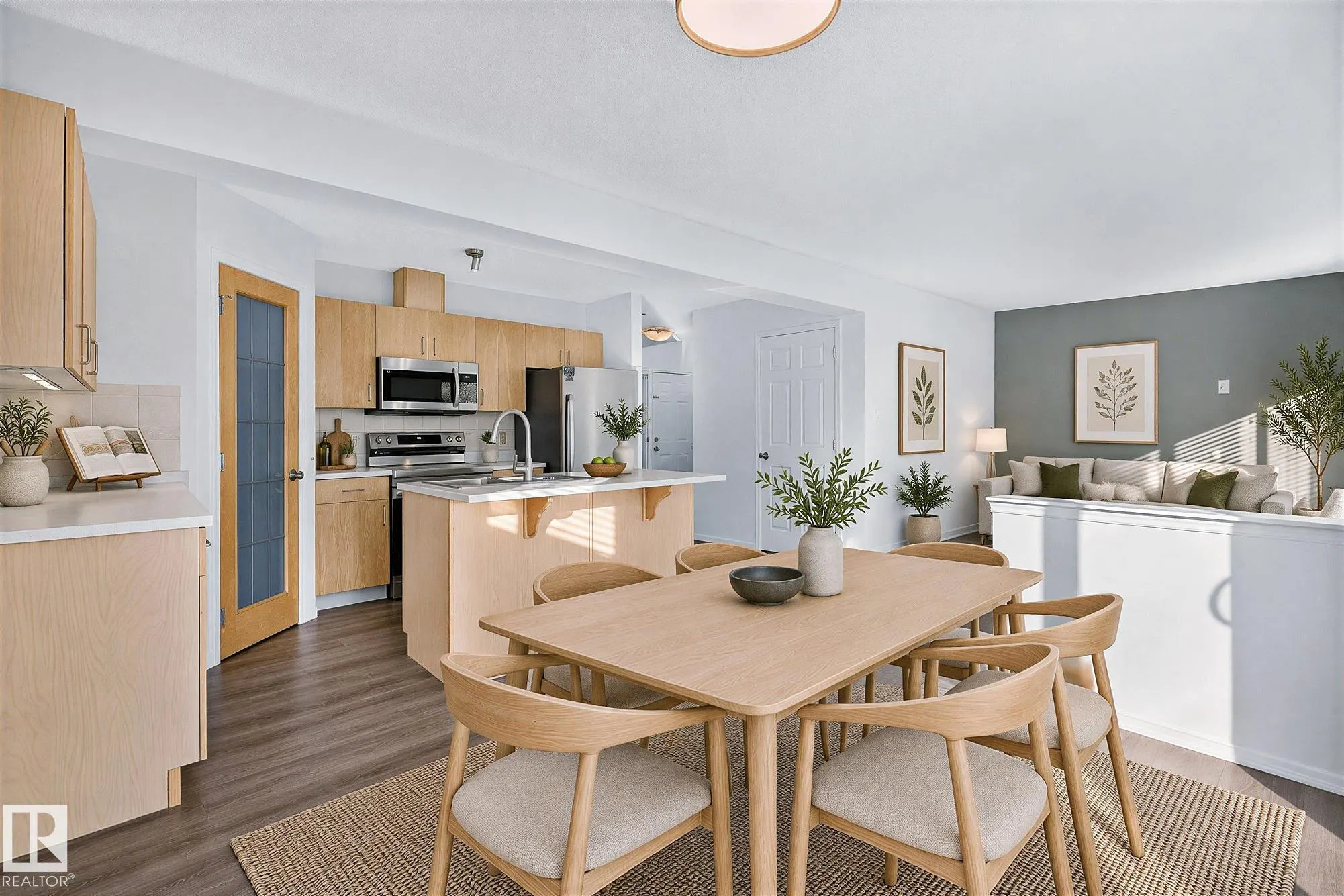 2 HEATHERGLEN Drive