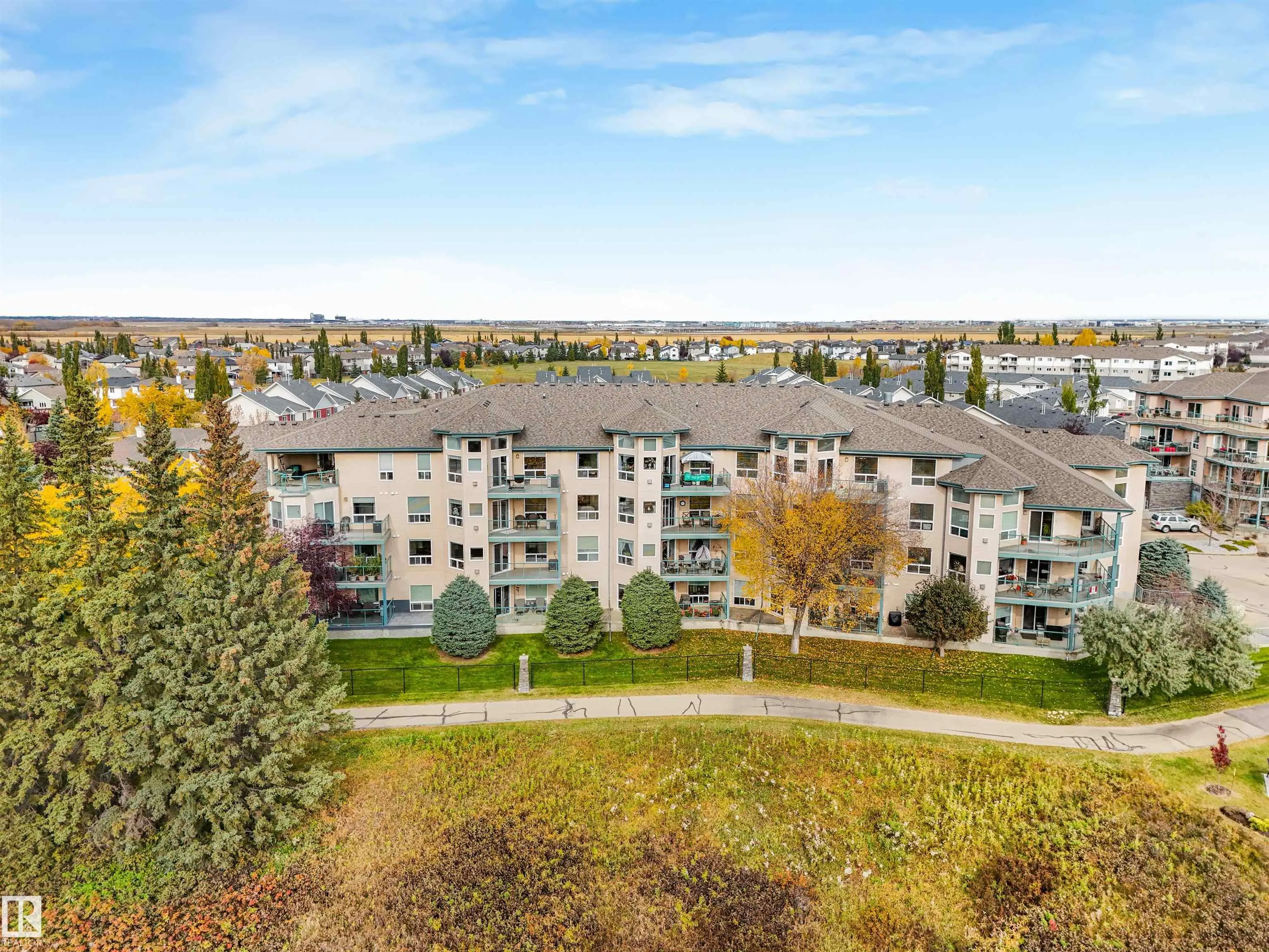102A Bridgeport Crossing
