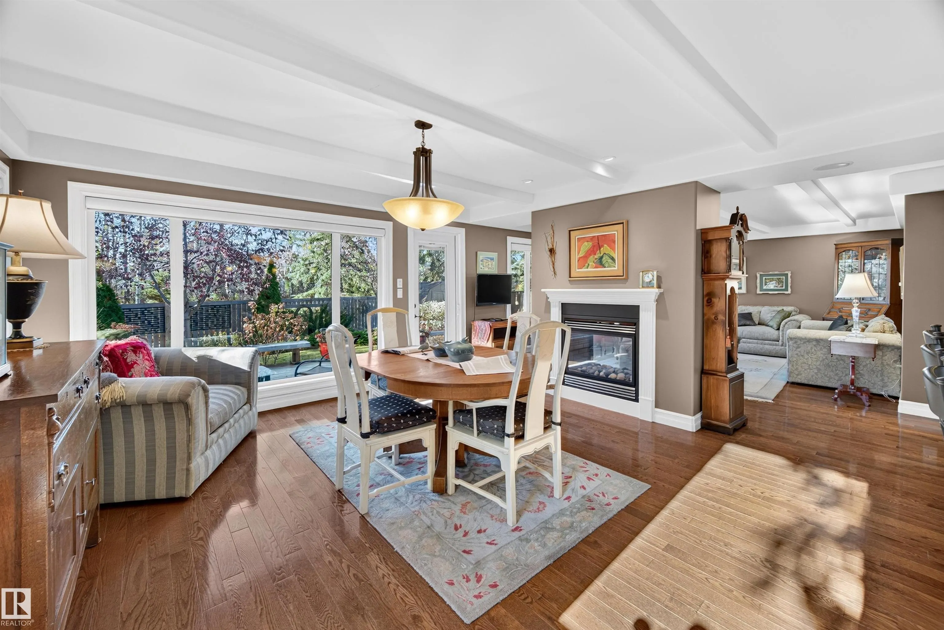 30 LODGEPOLE Crescent