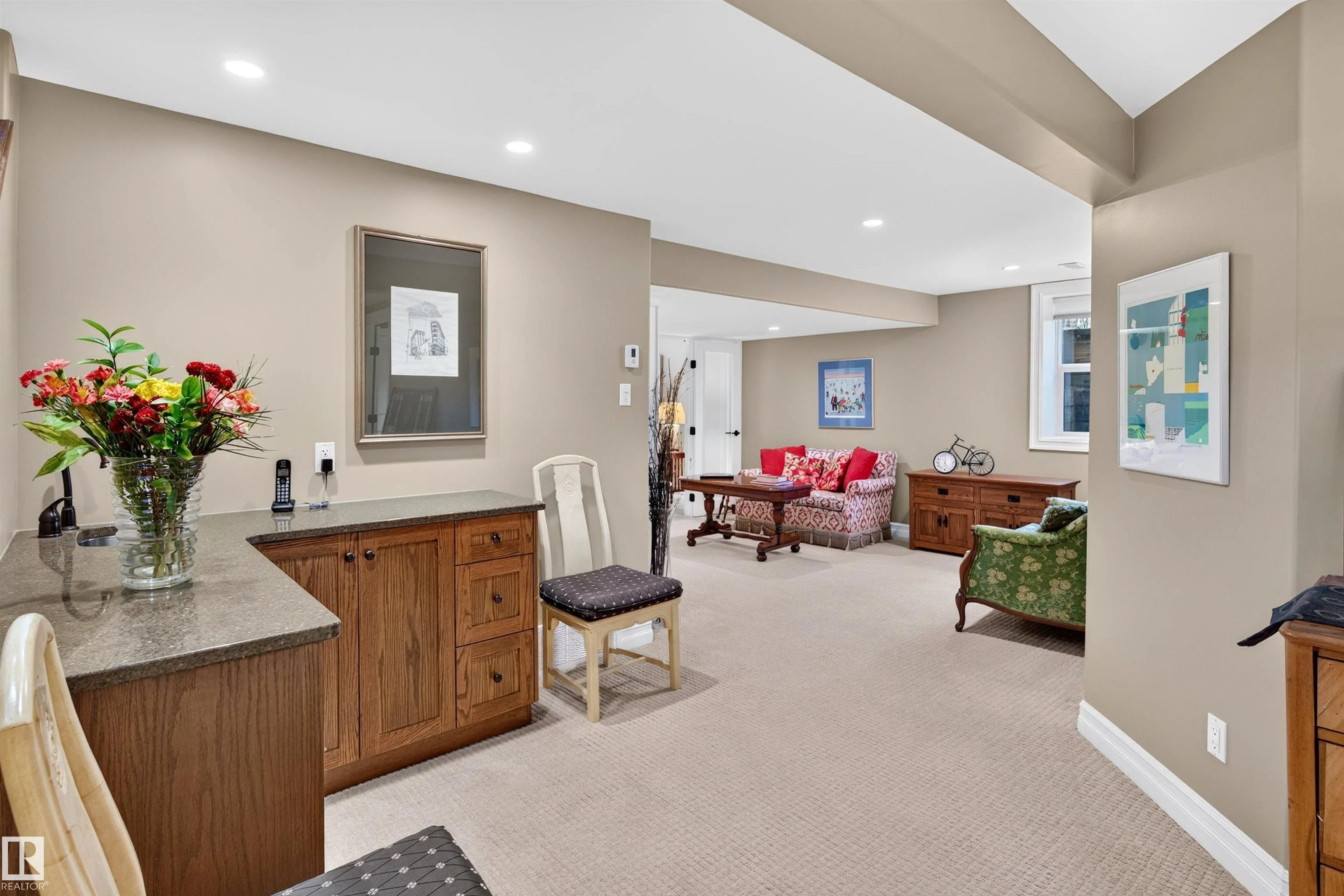 30 LODGEPOLE Crescent