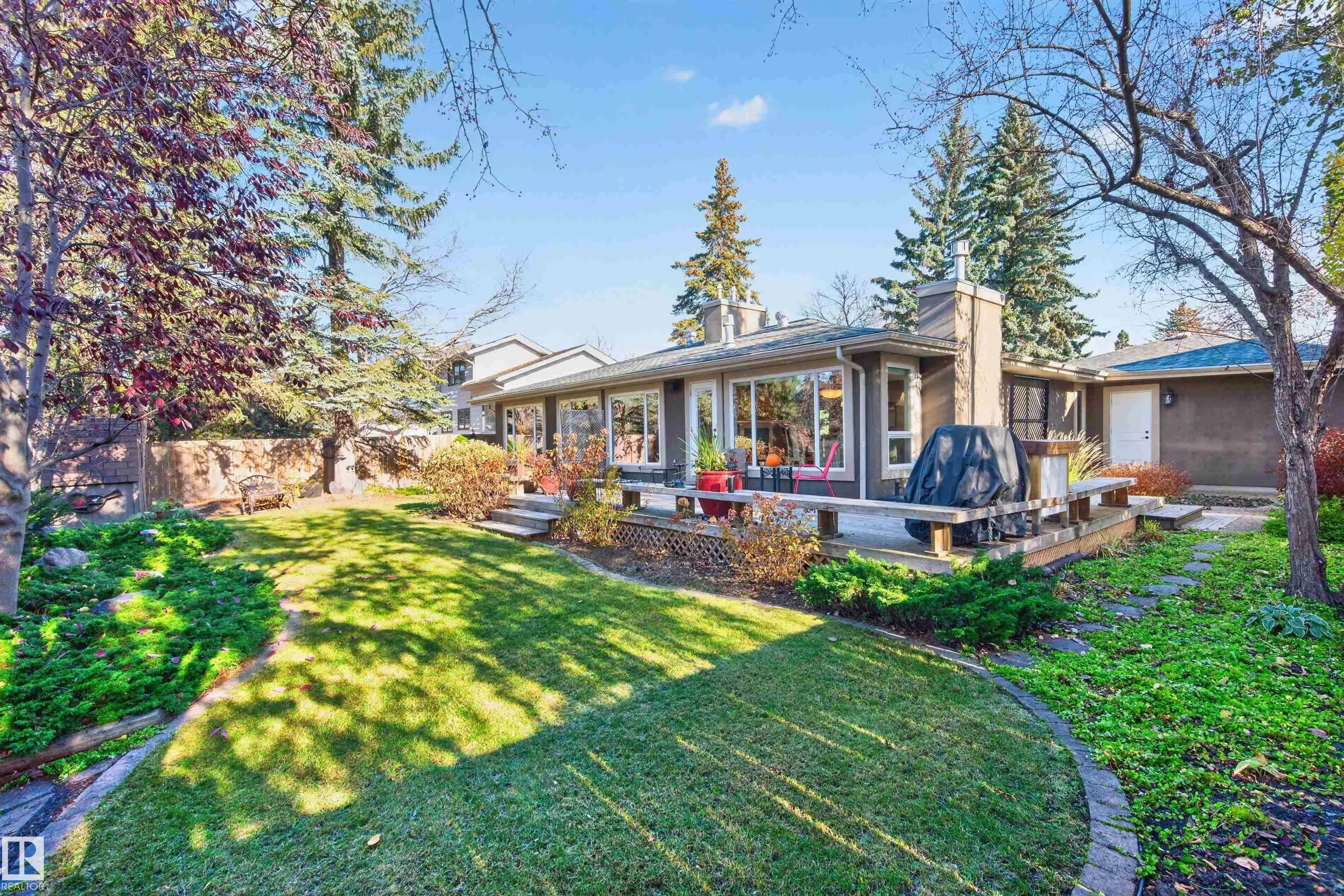 30 LODGEPOLE Crescent