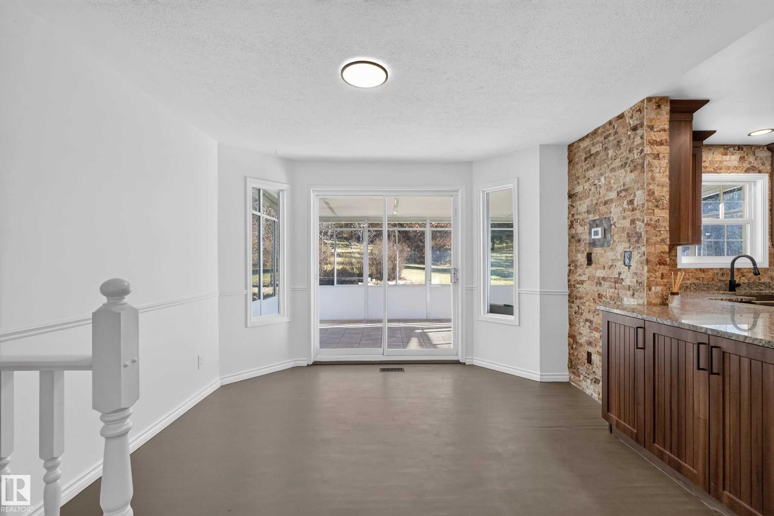 21 Maple Ridge Drive