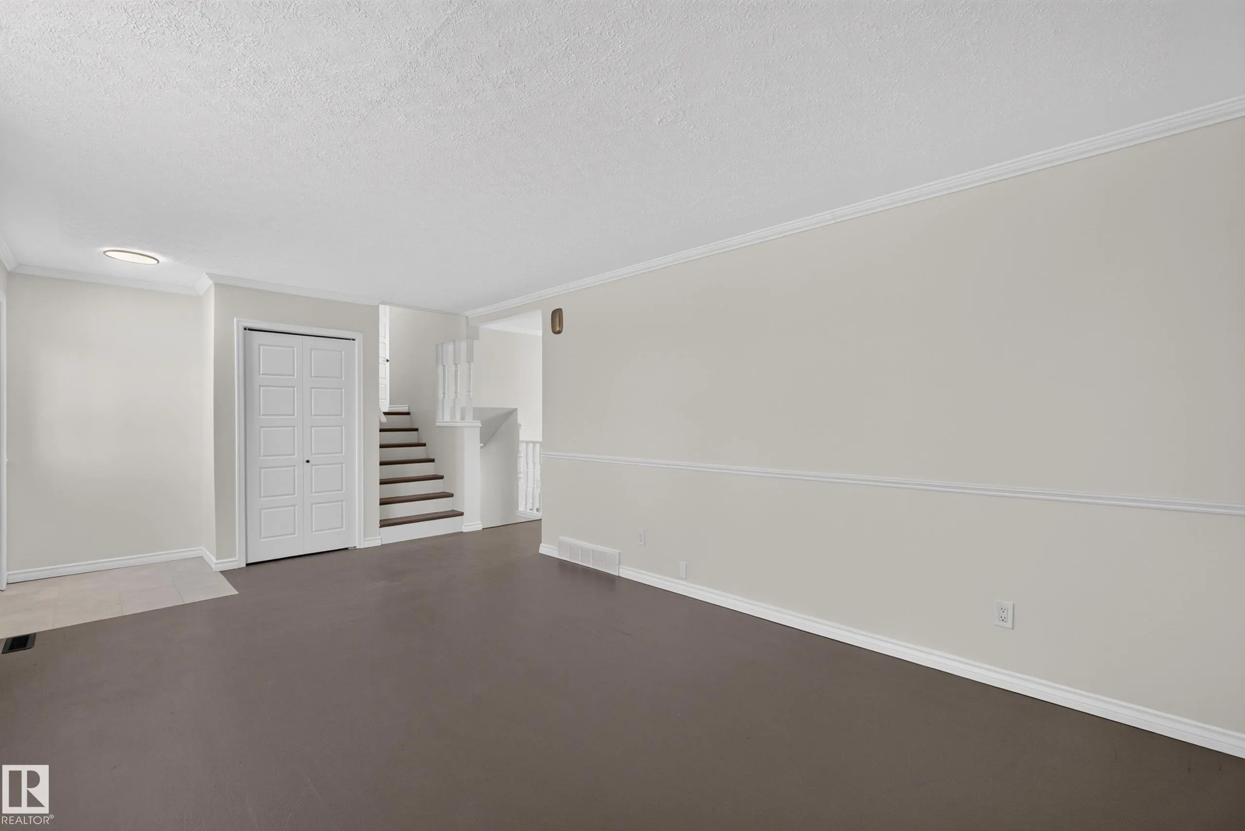 21 Maple Ridge Drive