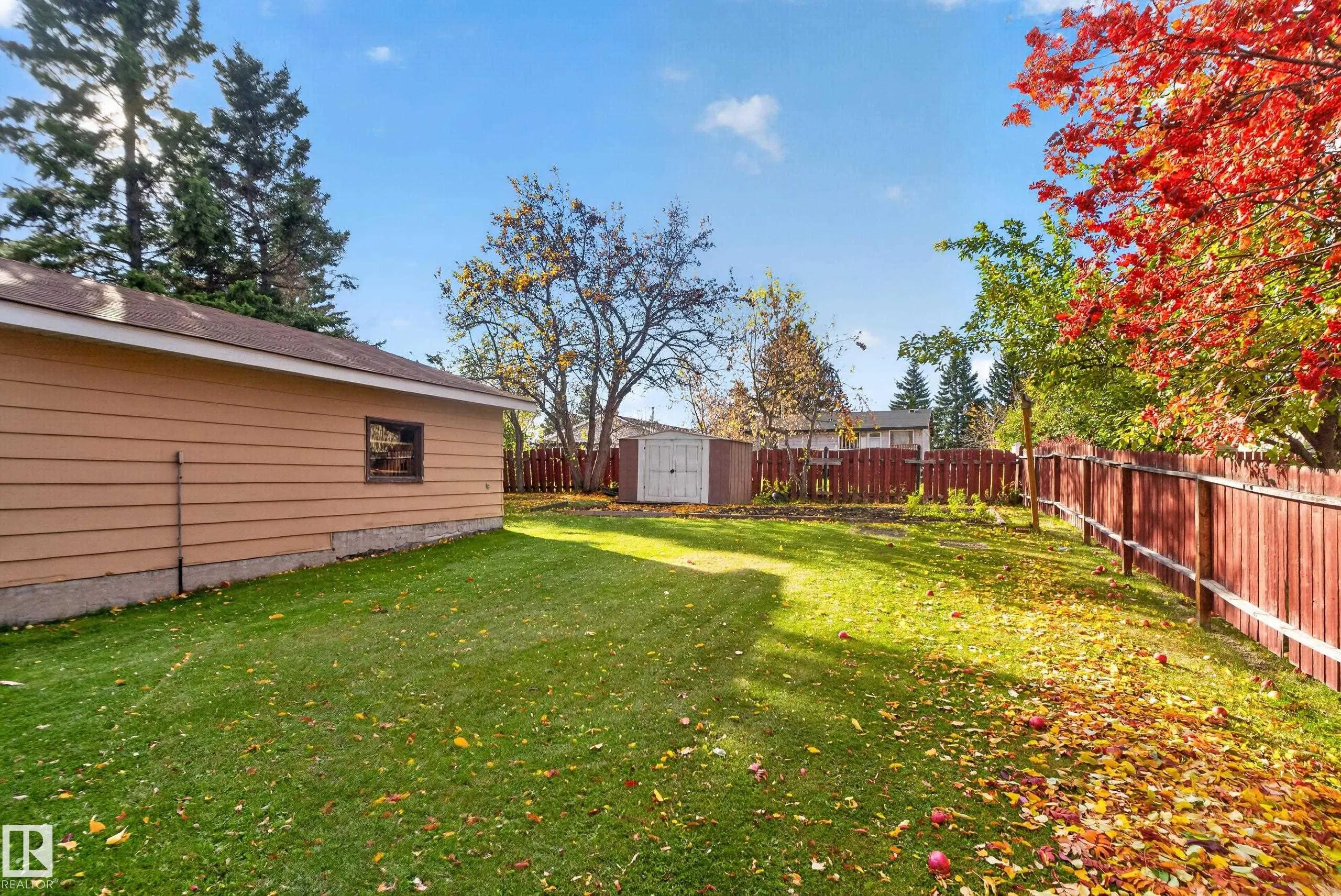 67 HENRY Avenue