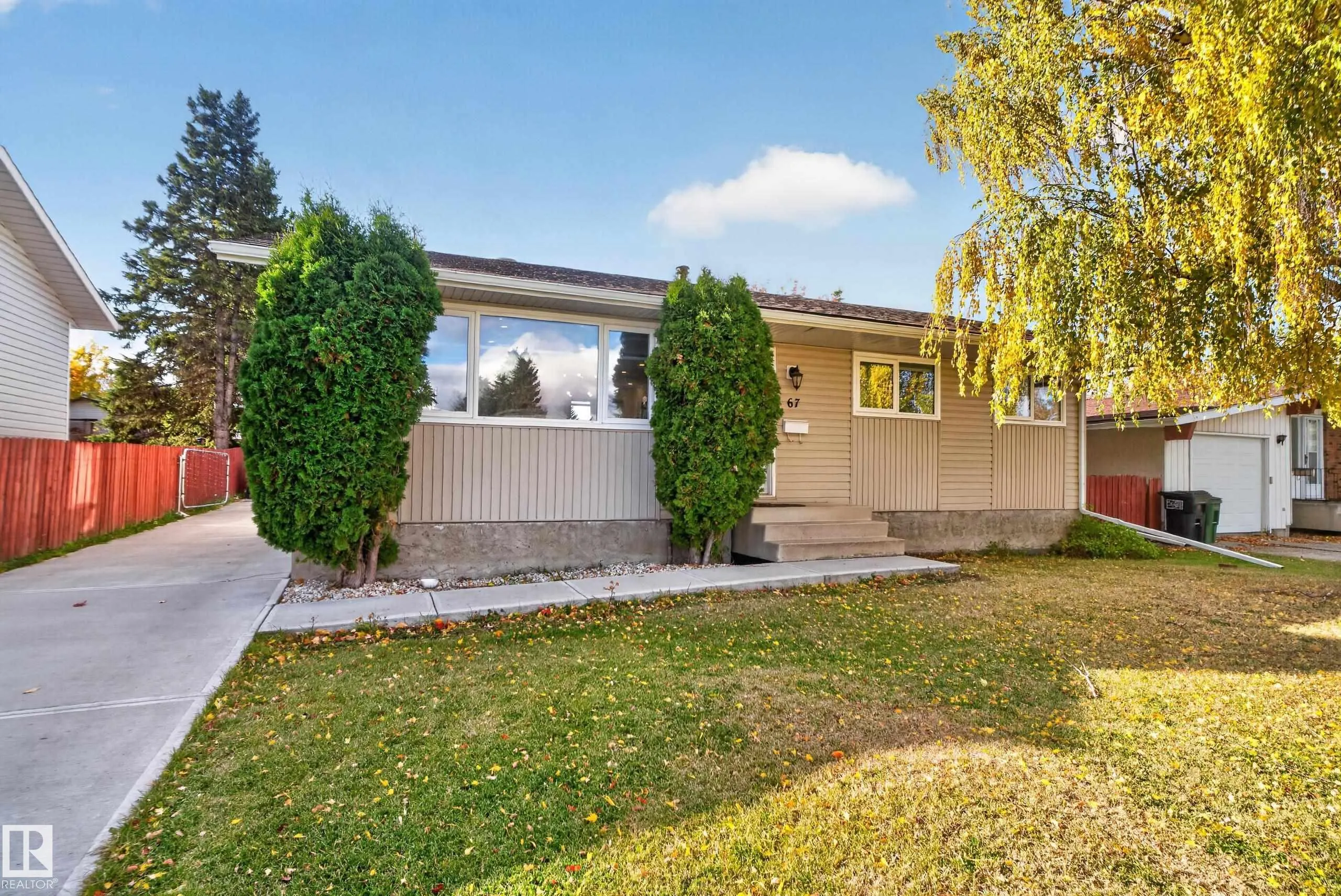 67 HENRY Avenue