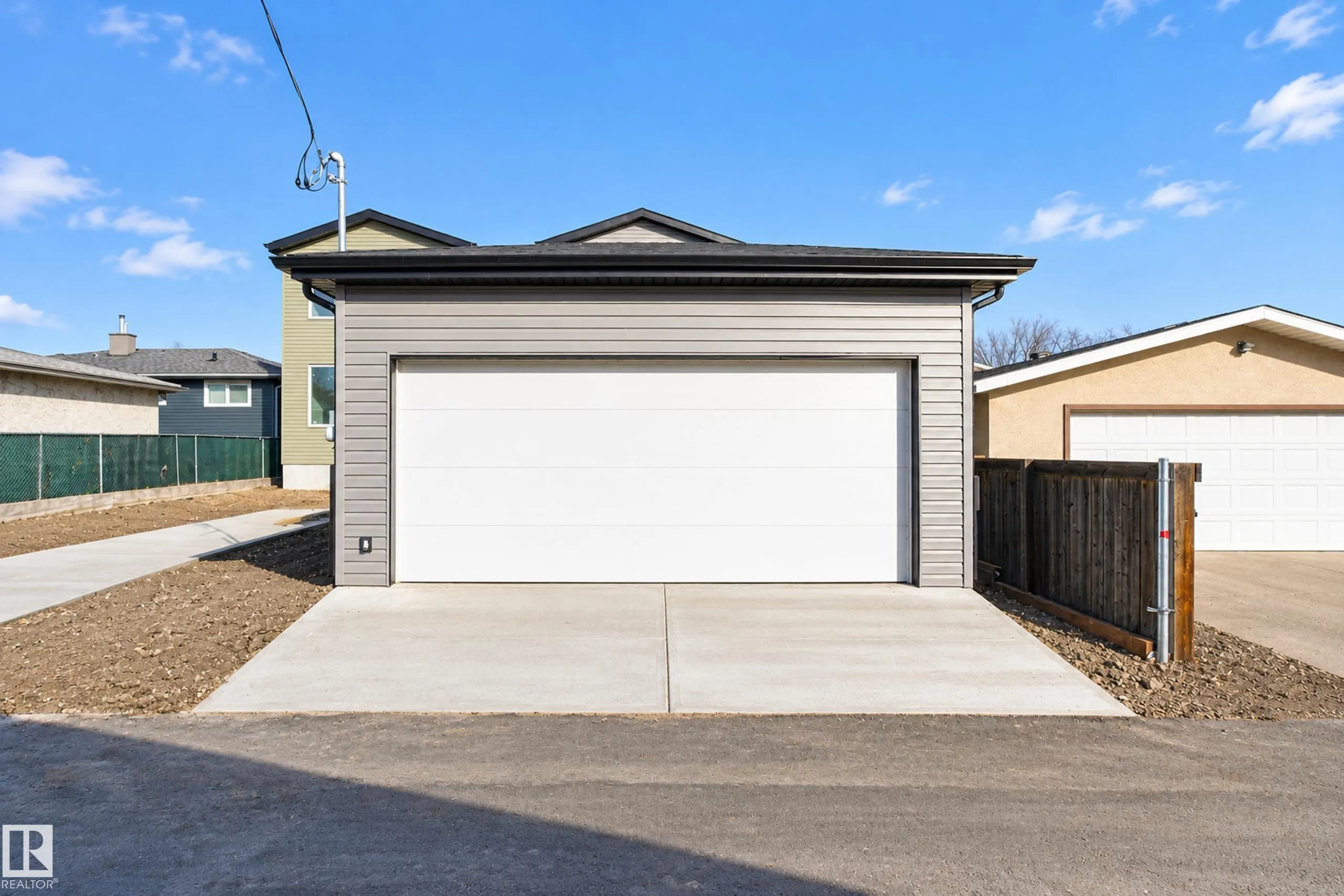 3605 112 Avenue