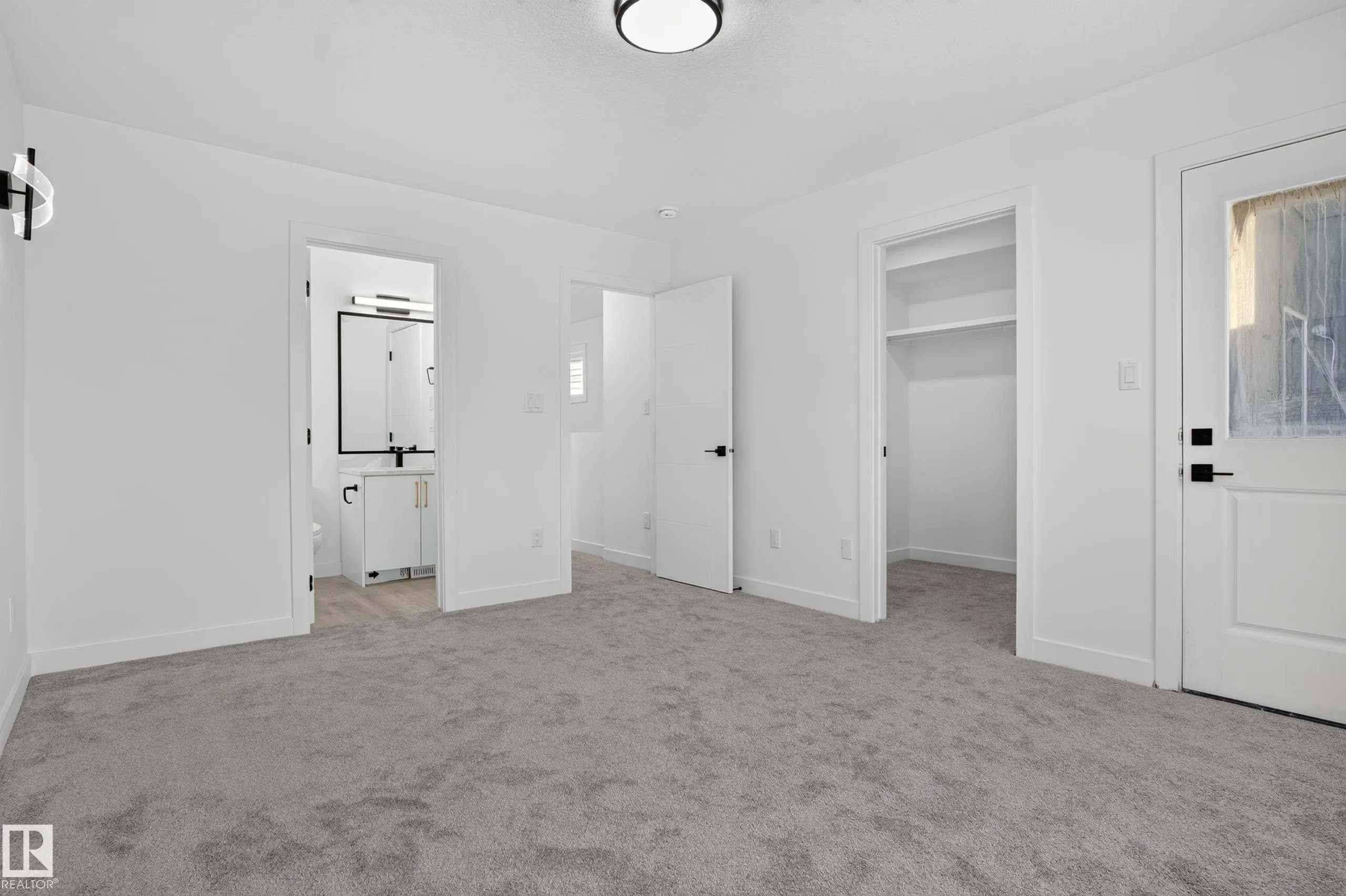 3605 112 Avenue