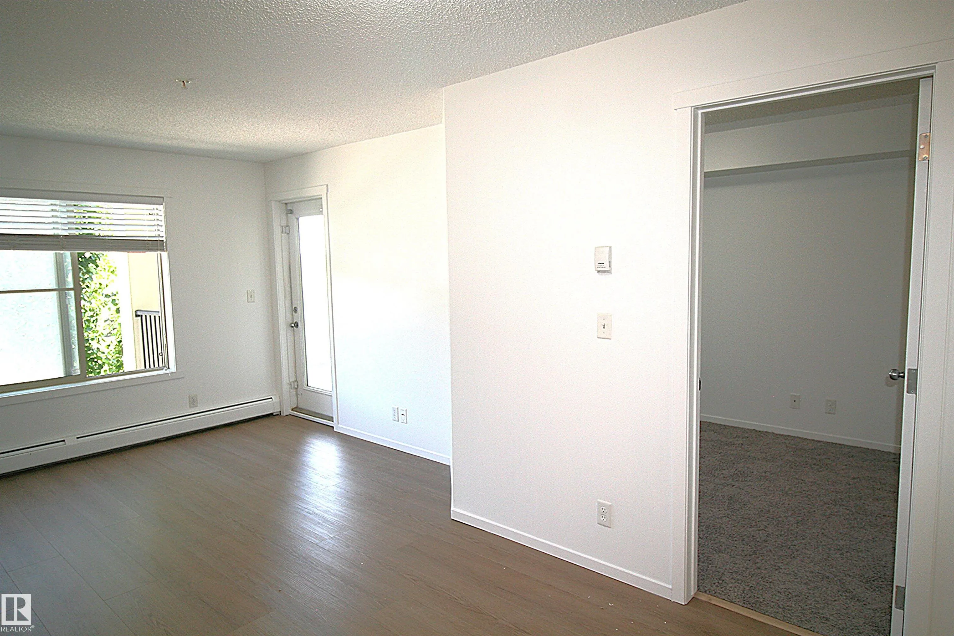 5810 MULLEN Place