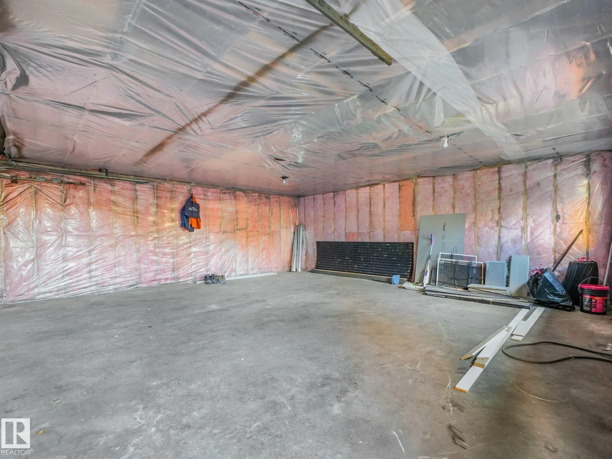 1036 MOYER Drive
