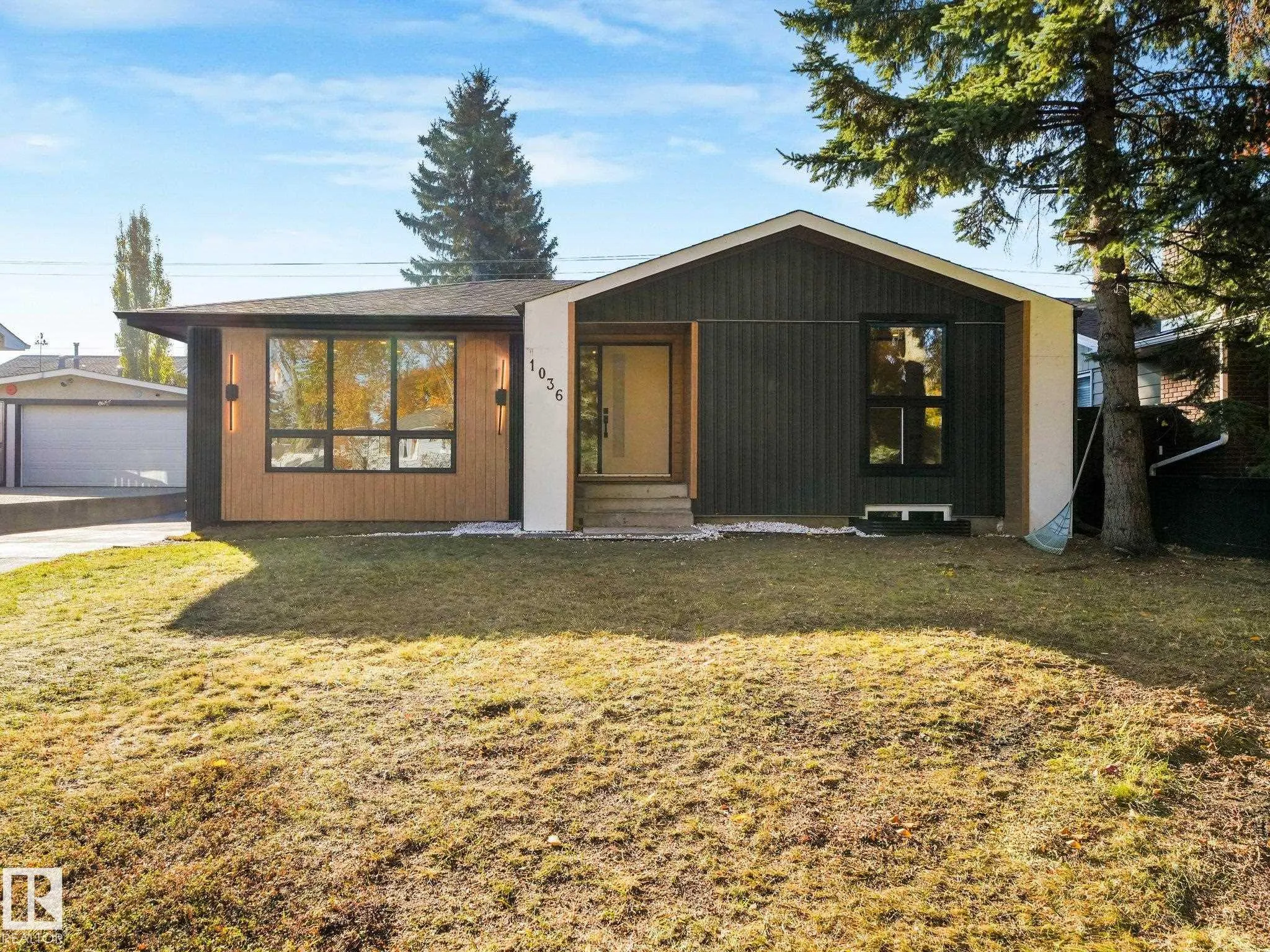 1036 MOYER Drive