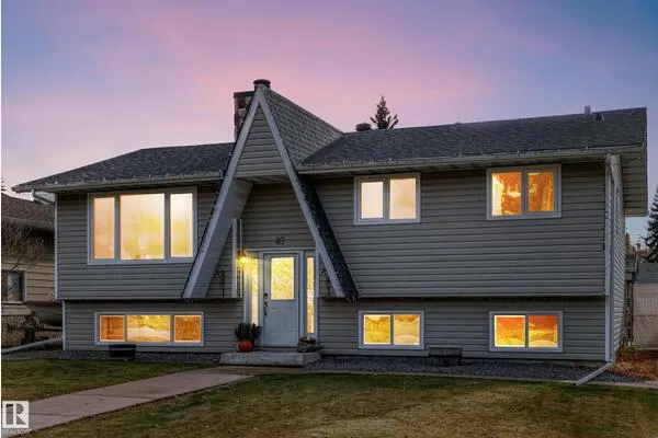 87 WAVERLEY Crescent